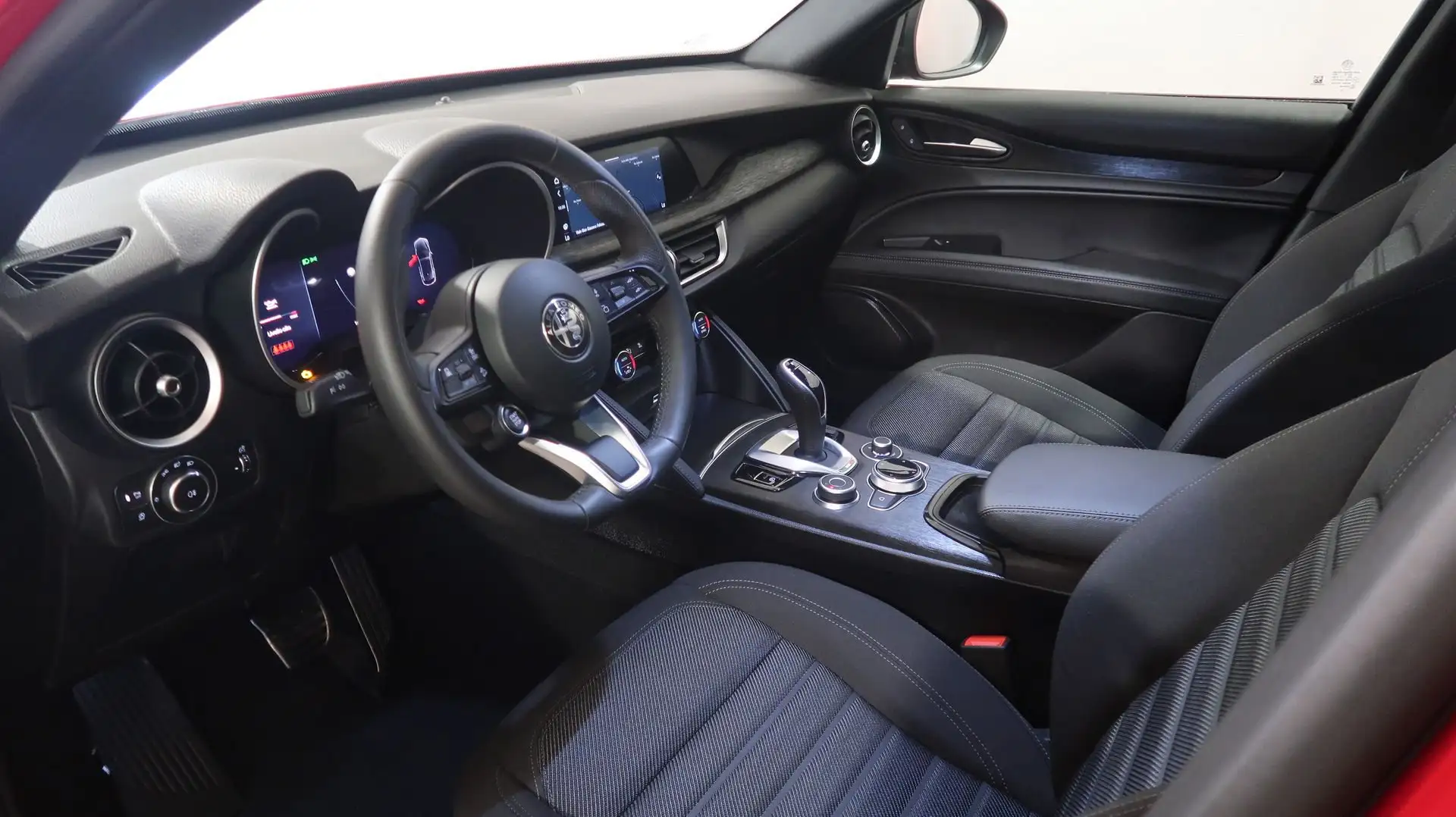 Alfa Romeo Stelvio Stelvio 2.2 Turbodiesel 160 CV AT8 RWD Super Rood - 2