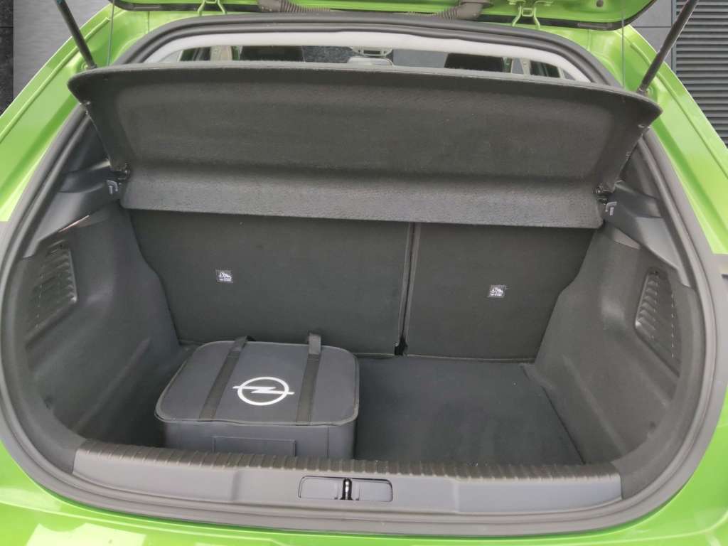 Opel Mokka E