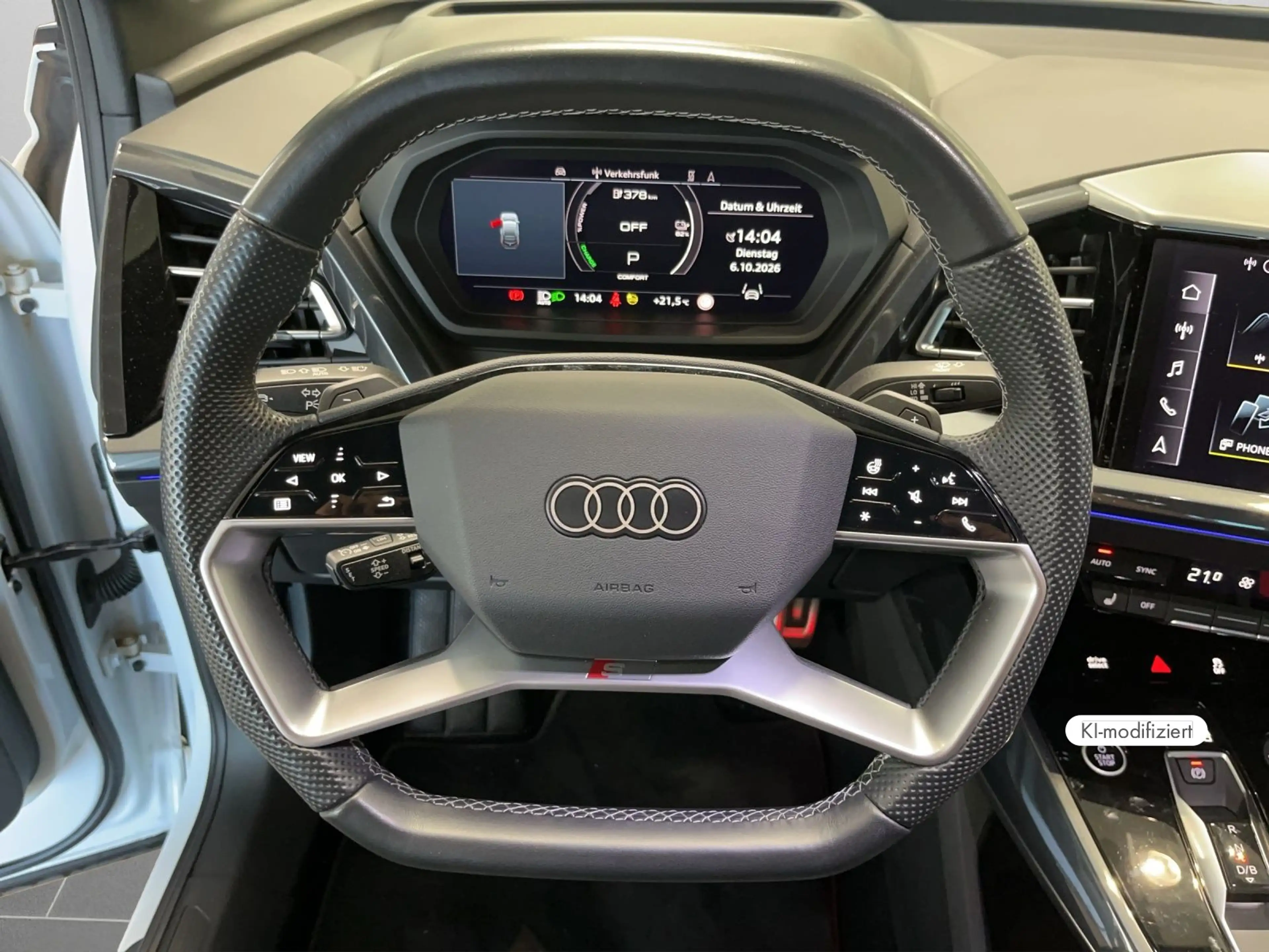 Audi Q4 e-tron 50 e-tron quattro 220 kW — photo 9