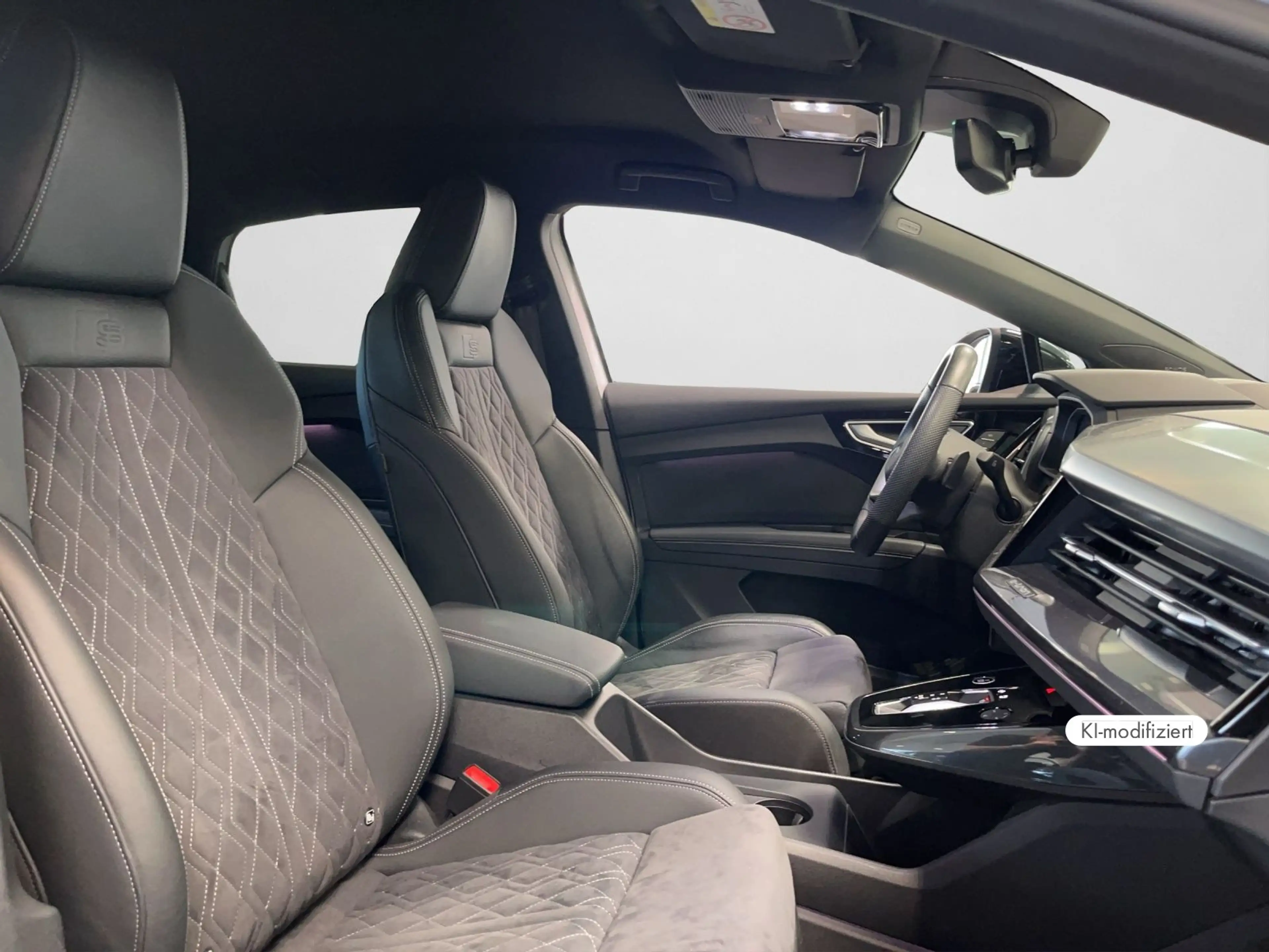 Audi Q4 e-tron 50 e-tron quattro 220 kW — photo 4