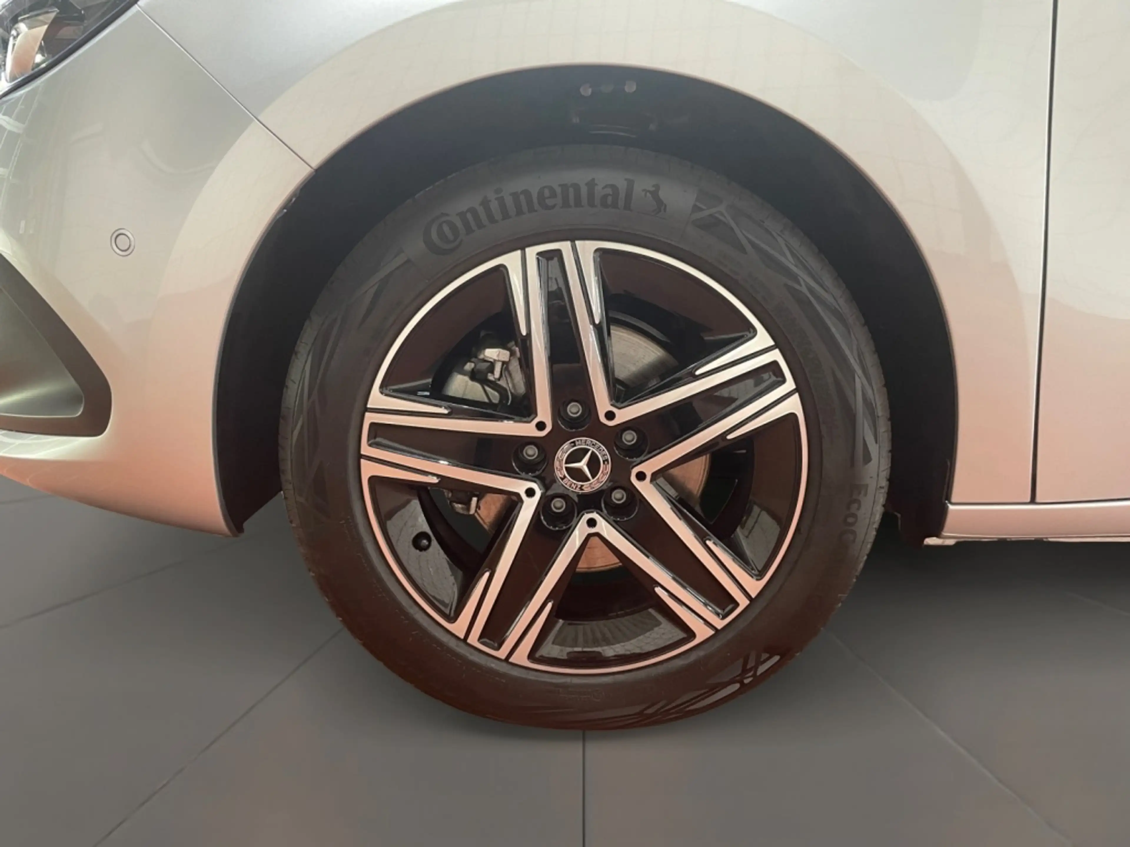 Mercedes-Benz T-Class d Progressive EDITION,AHK,Navi,LED,Kamera — photo 9