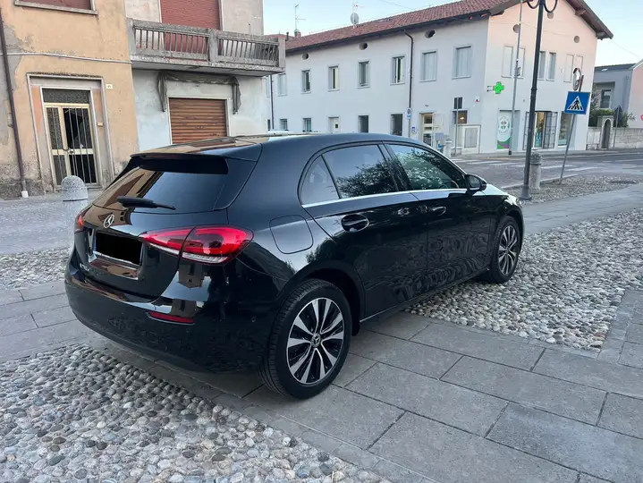 Mercedes-Benz A 250 e phev (eq-power) Sport auto — foto 5