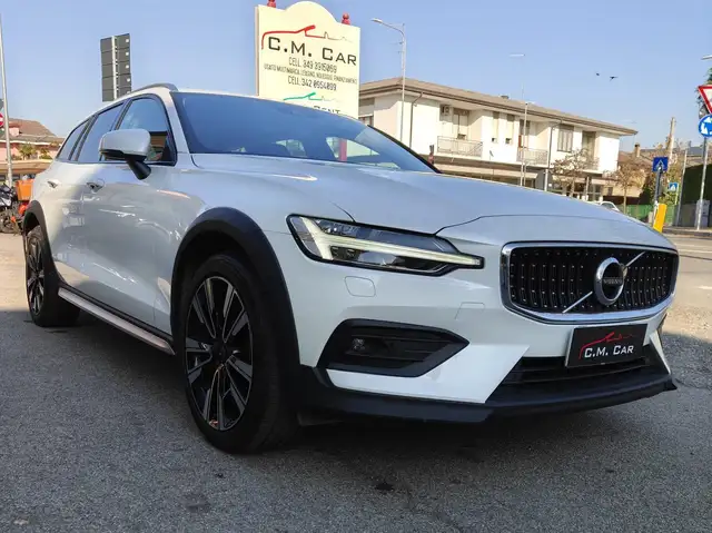 Volvo V60 Cross Country V60 Cross Country 2.0 b4 Business Pro awd auto