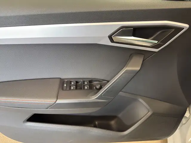 SEAT Ibiza view 8