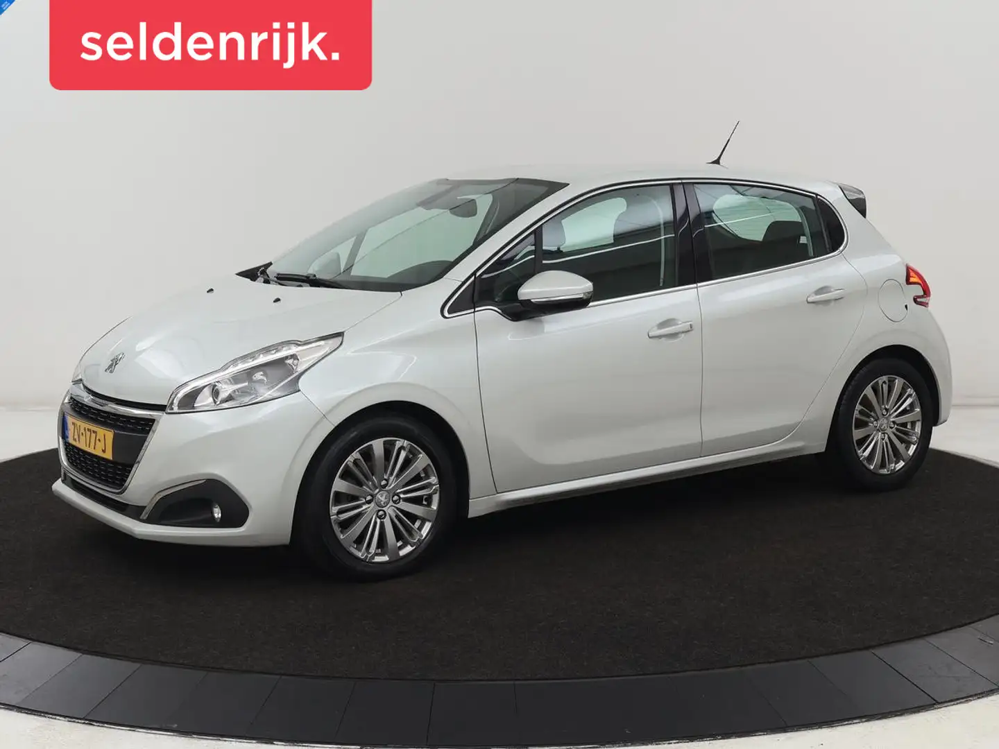 Peugeot 208 1.5 BleuHDi Allure | Trekhaak | Carplay | Navigati Wit - 1