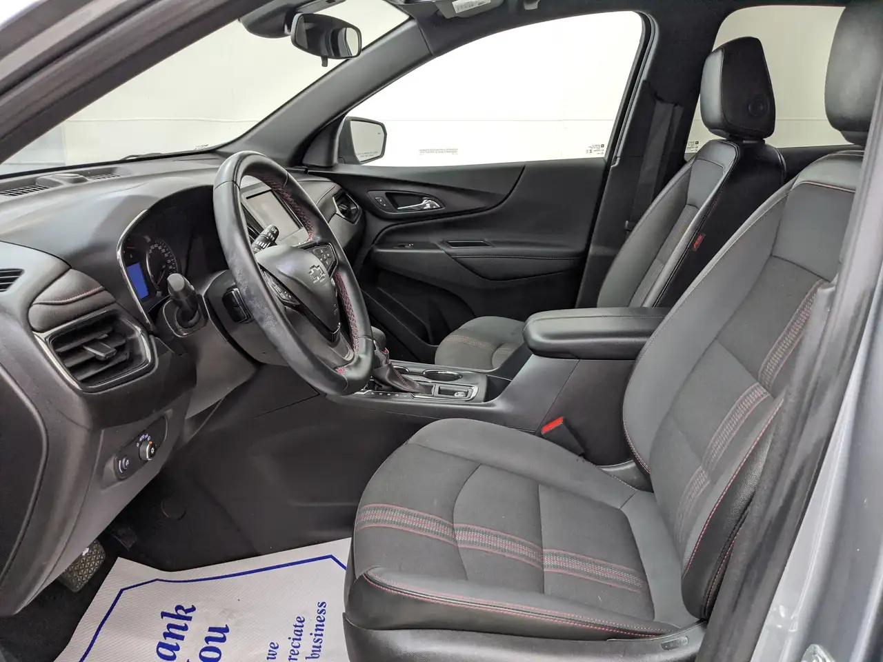 Chevrolet Equinox снимка Chevrolet Equinox