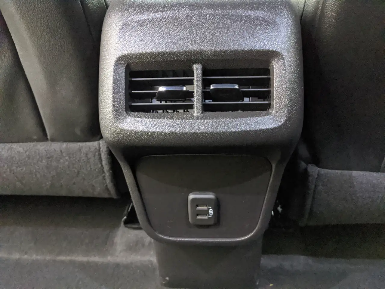 Chevrolet Equinox снимка Chevrolet Equinox