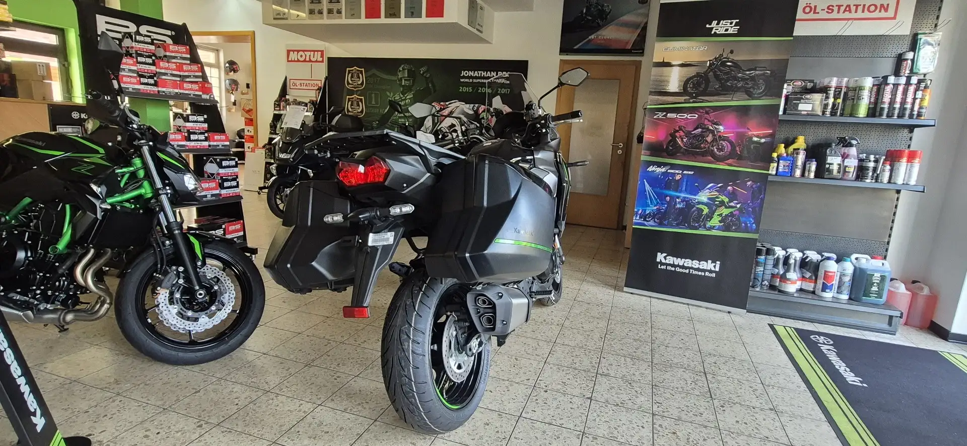 Kawasaki Versys 1100 Versys 1100/ Touring/ Koffersystem Noir - 1