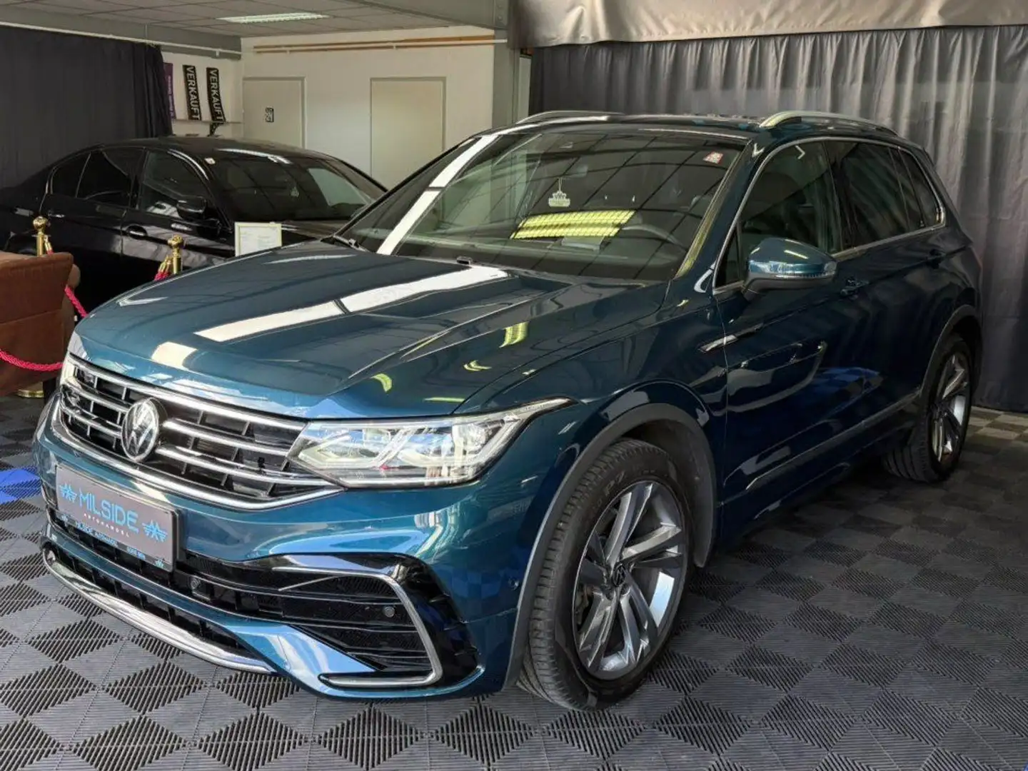 Volkswagen Tiguan R-Line,DSG,AHK,ACC,TOTW,ASSISTENTEN Blau - 2