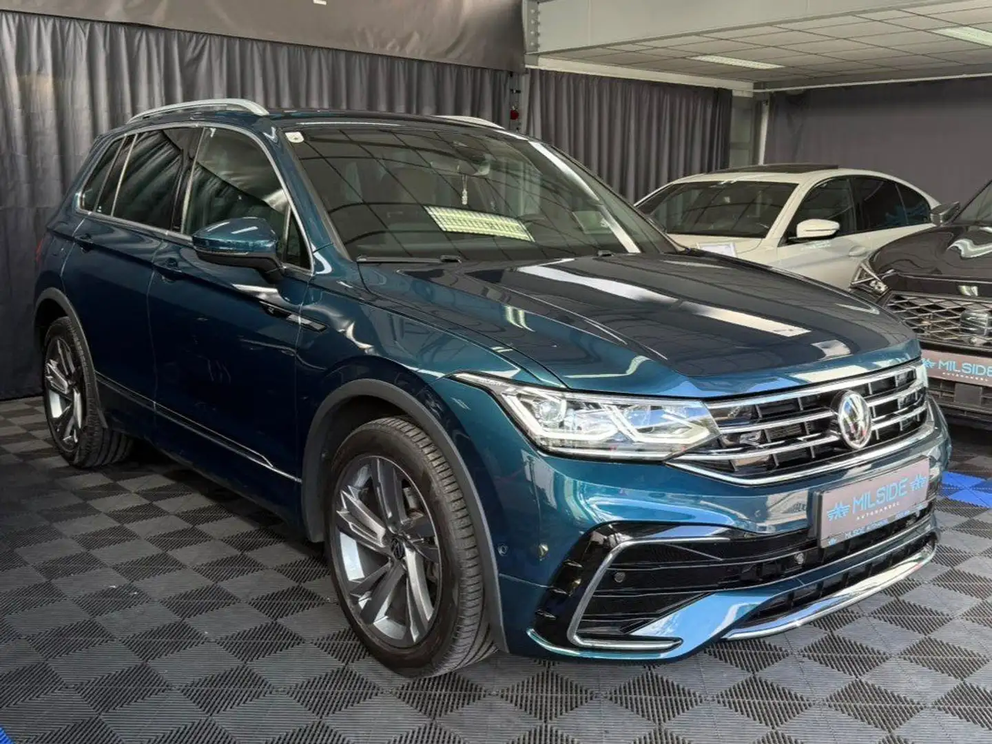 Volkswagen Tiguan R-Line,DSG,AHK,ACC,TOTW,ASSISTENTEN Blau - 1