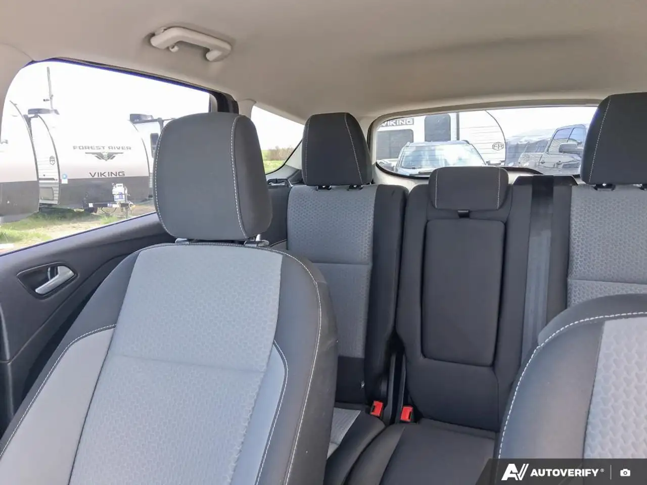 Ford Escape снимка Ford Escape