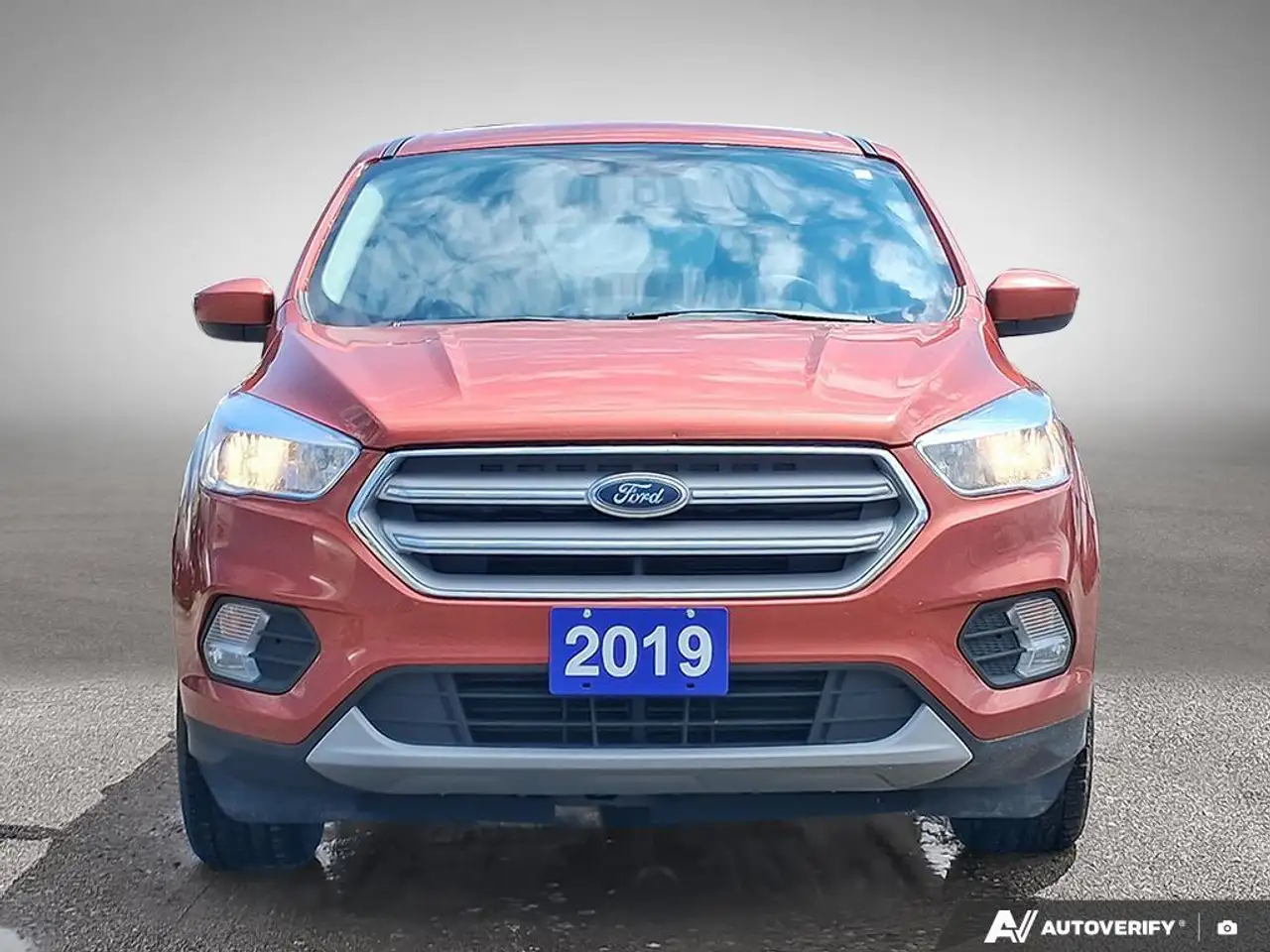 Ford Escape снимка Ford Escape
