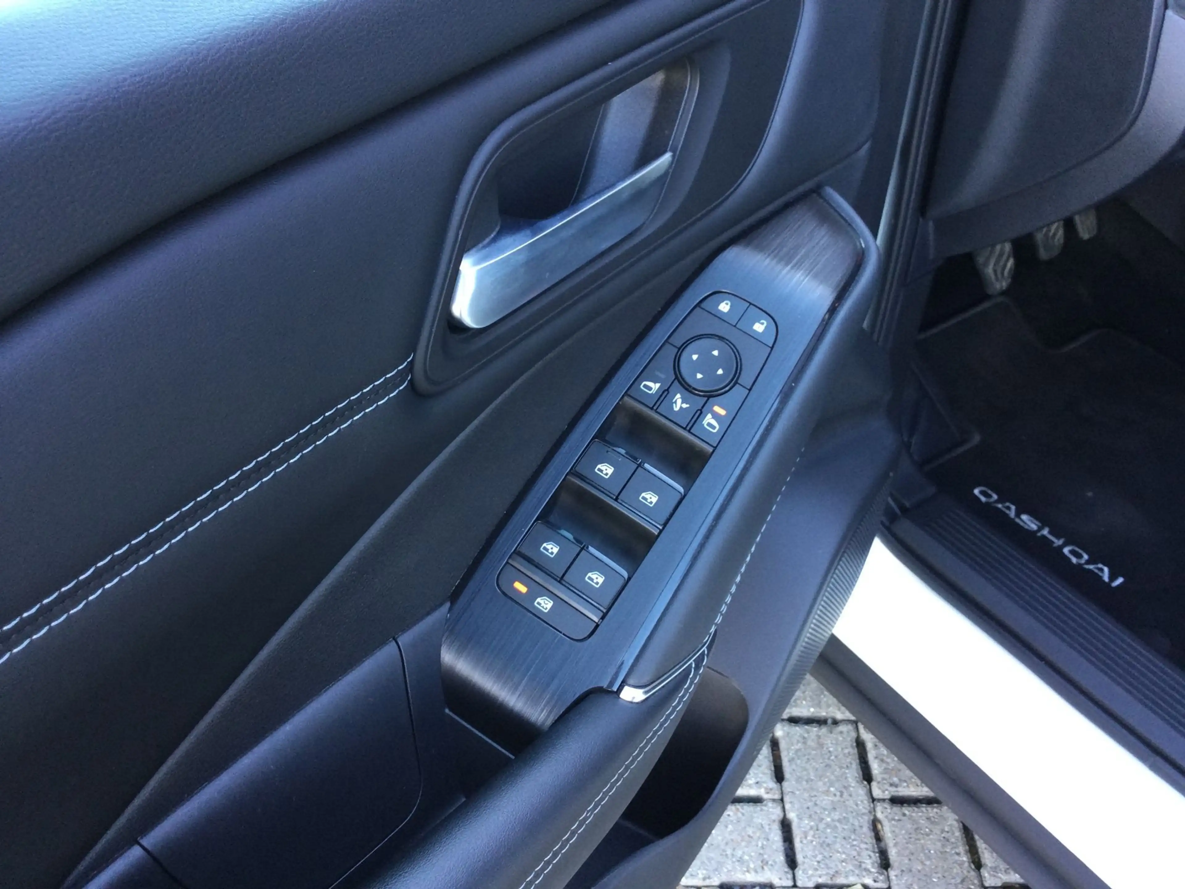 Nissan Qashqai Mild-Hybrid Business Edition — photo 15
