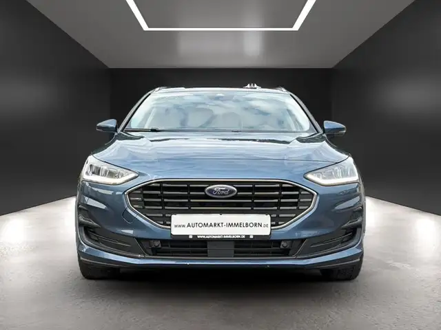 Ford Focus view 9