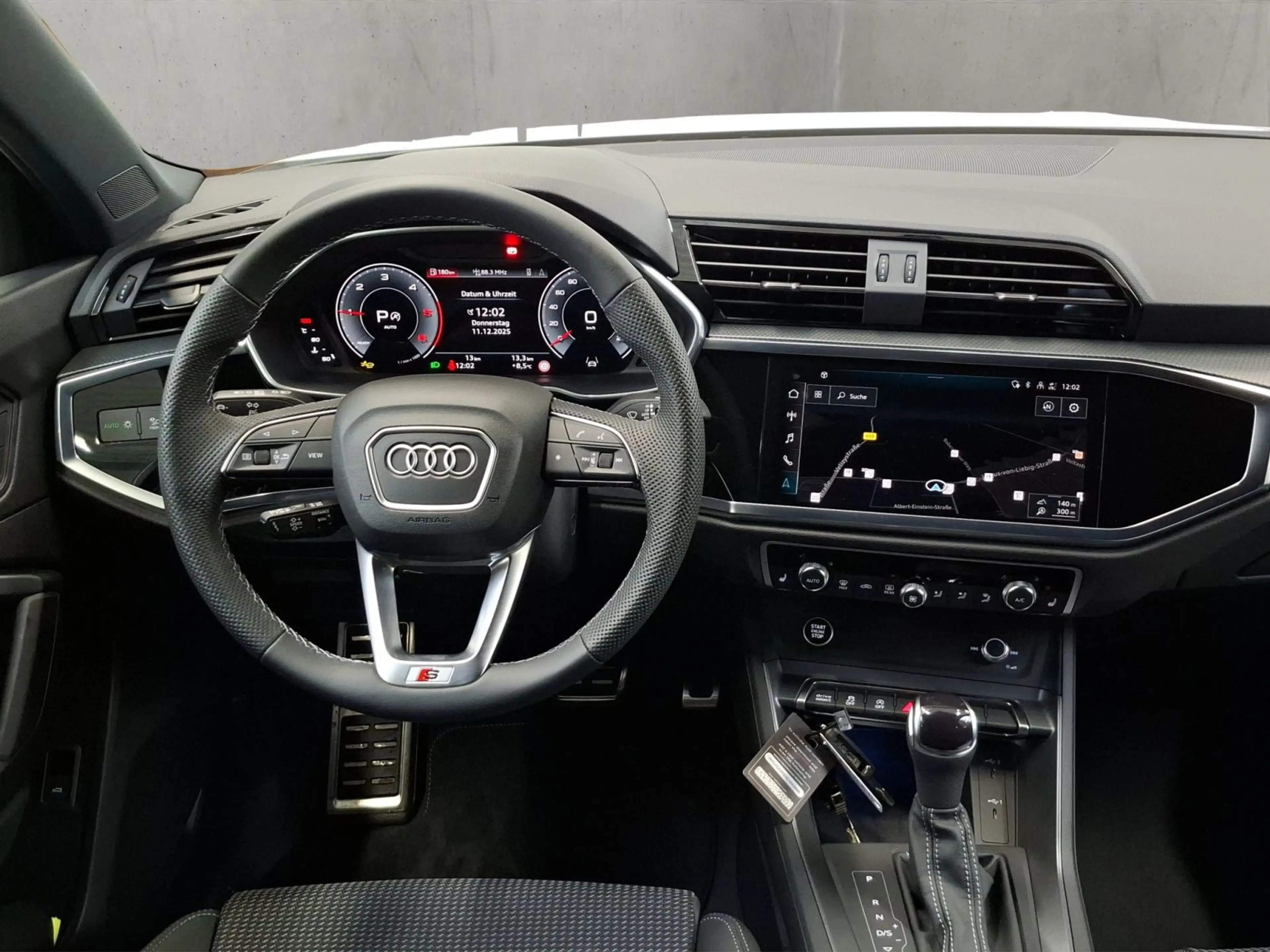 Audi Q3 S line 35 TDI 110(150) kW(PS) S tronic — photo 14