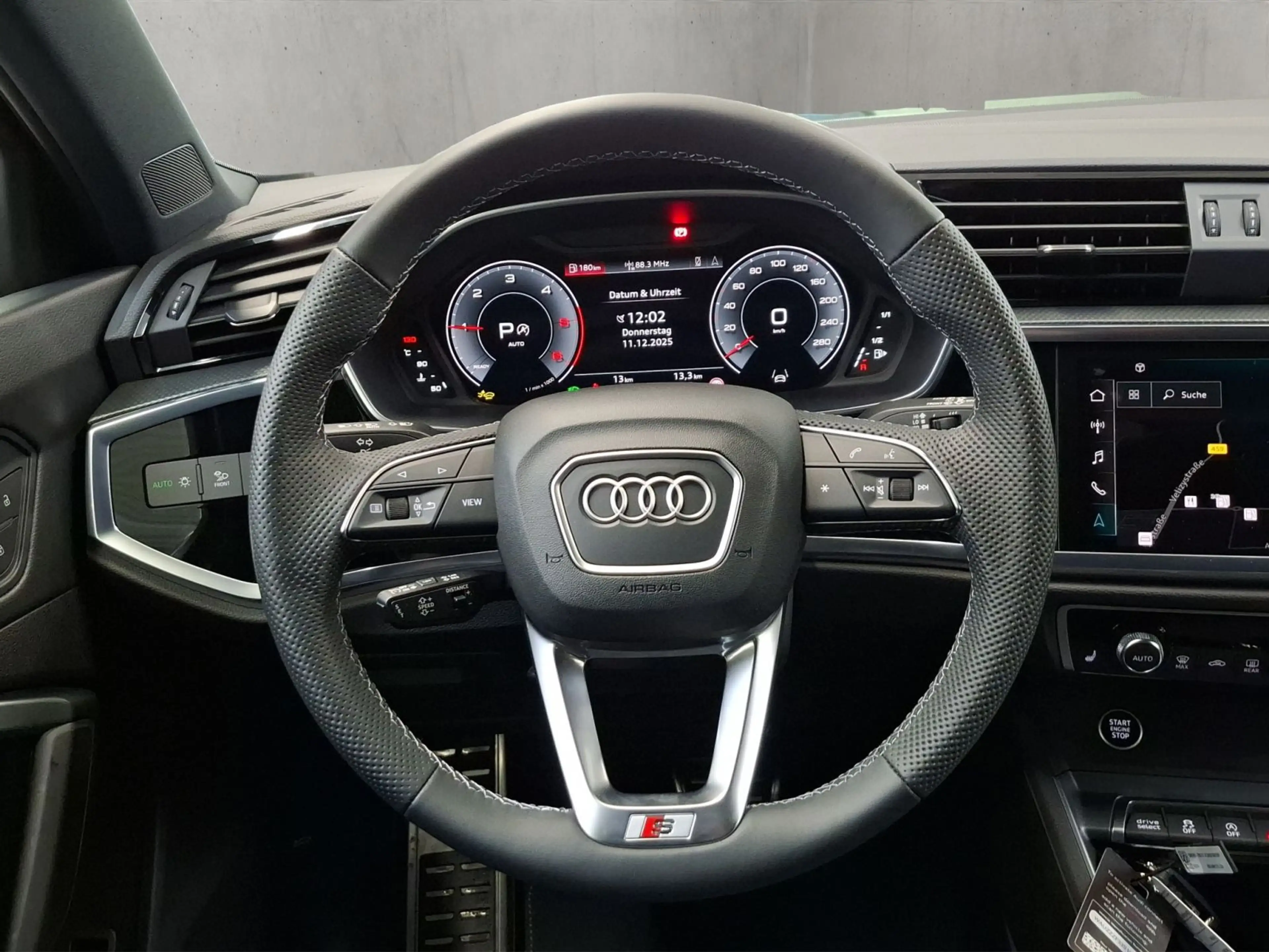 Audi Q3 S line 35 TDI 110(150) kW(PS) S tronic — photo 10