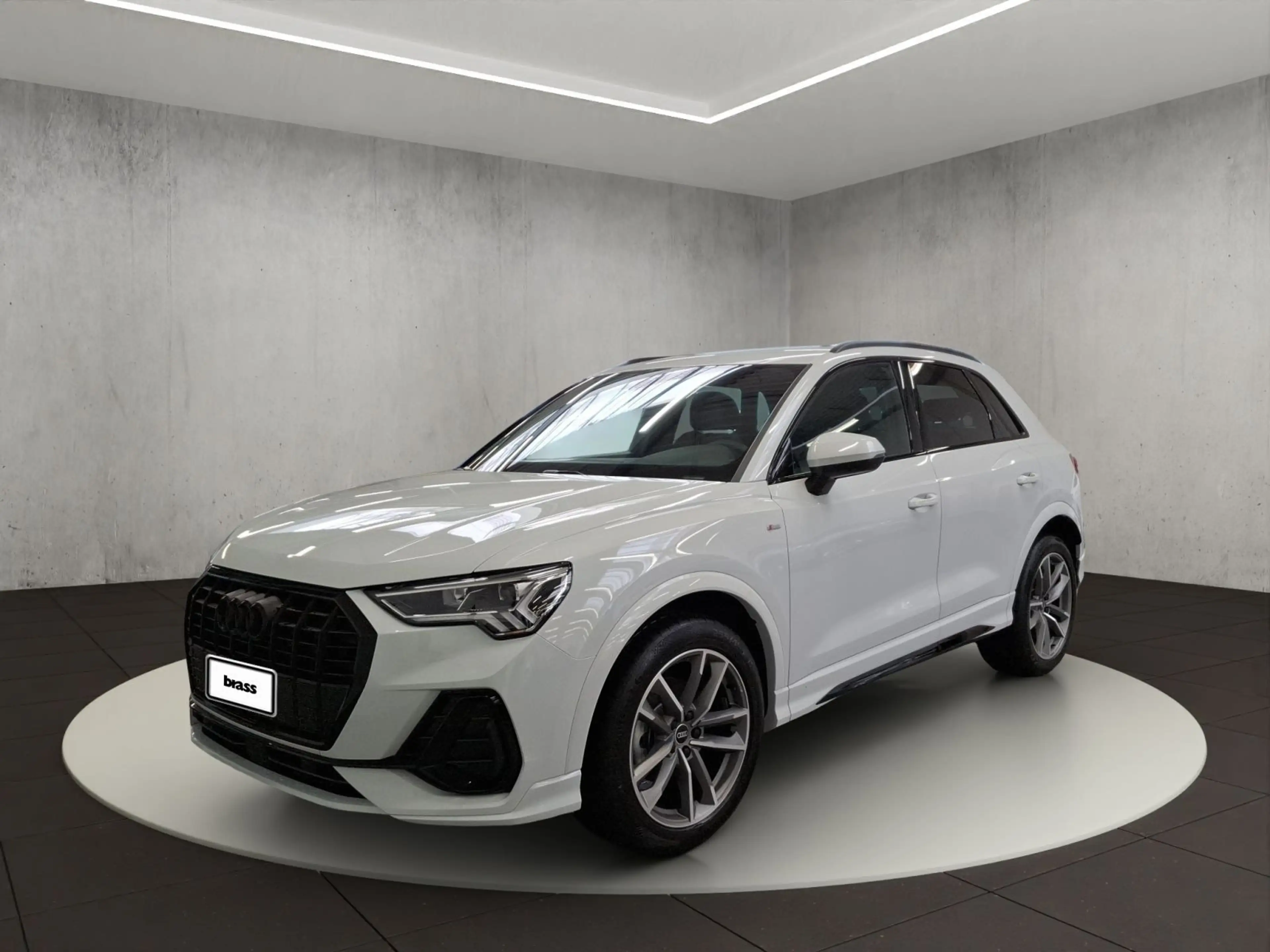 Audi Q3 S line 35 TDI 110(150) kW(PS) S tronic