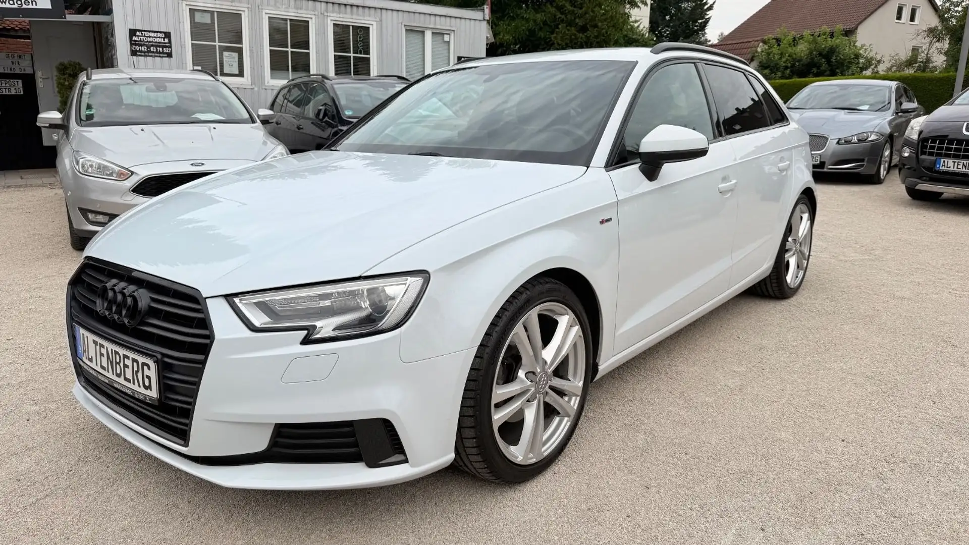 Audi A3 Sportback sport,S-Line,Navi,Sport Bianco - 1