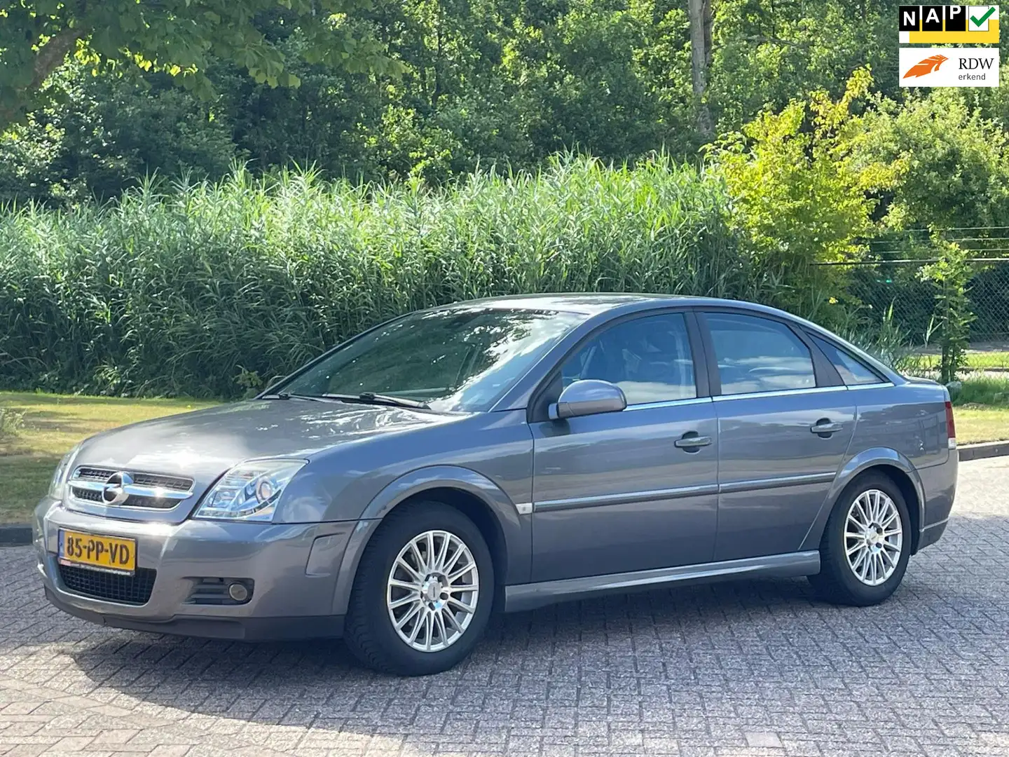 Opel Vectra GTS 2.2-16V Elegance/AIRCO/HALF LEDER/PARKEERSENS Gris - 1