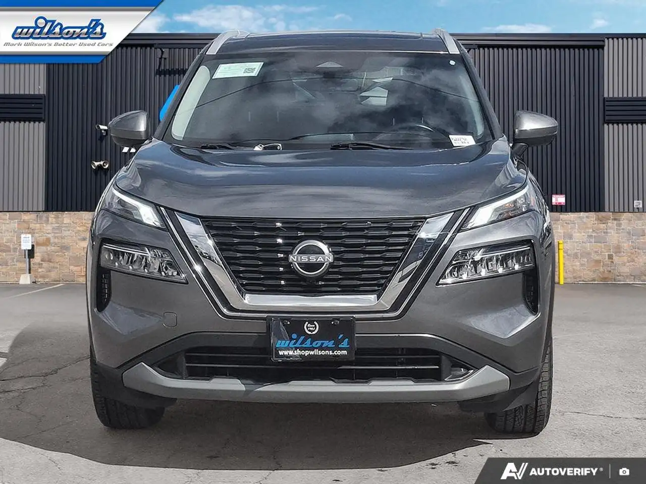Nissan Rogue снимка Nissan Rogue
