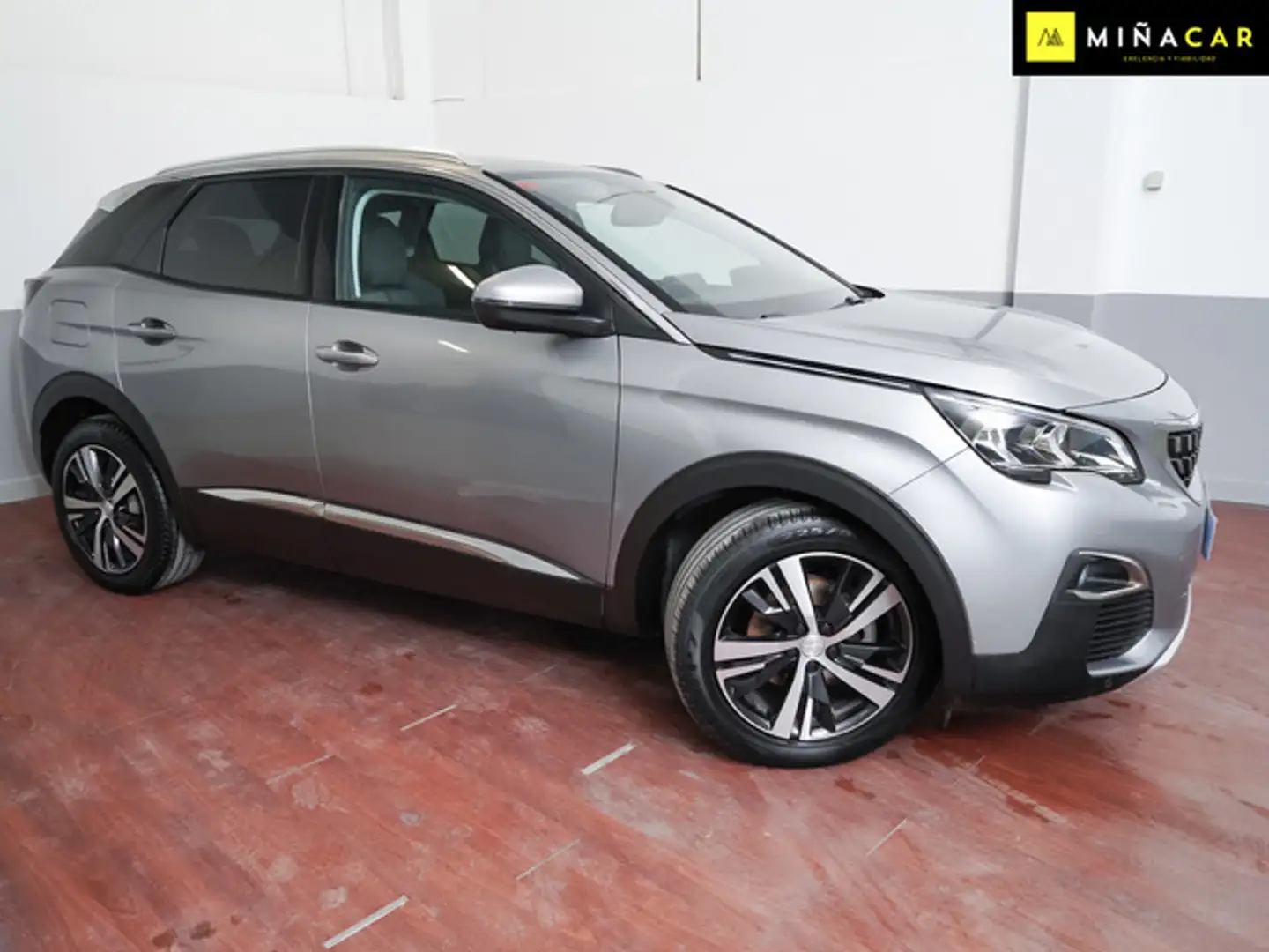 Peugeot 3008 1.6 BlueHDi Active 120 Argent - 2