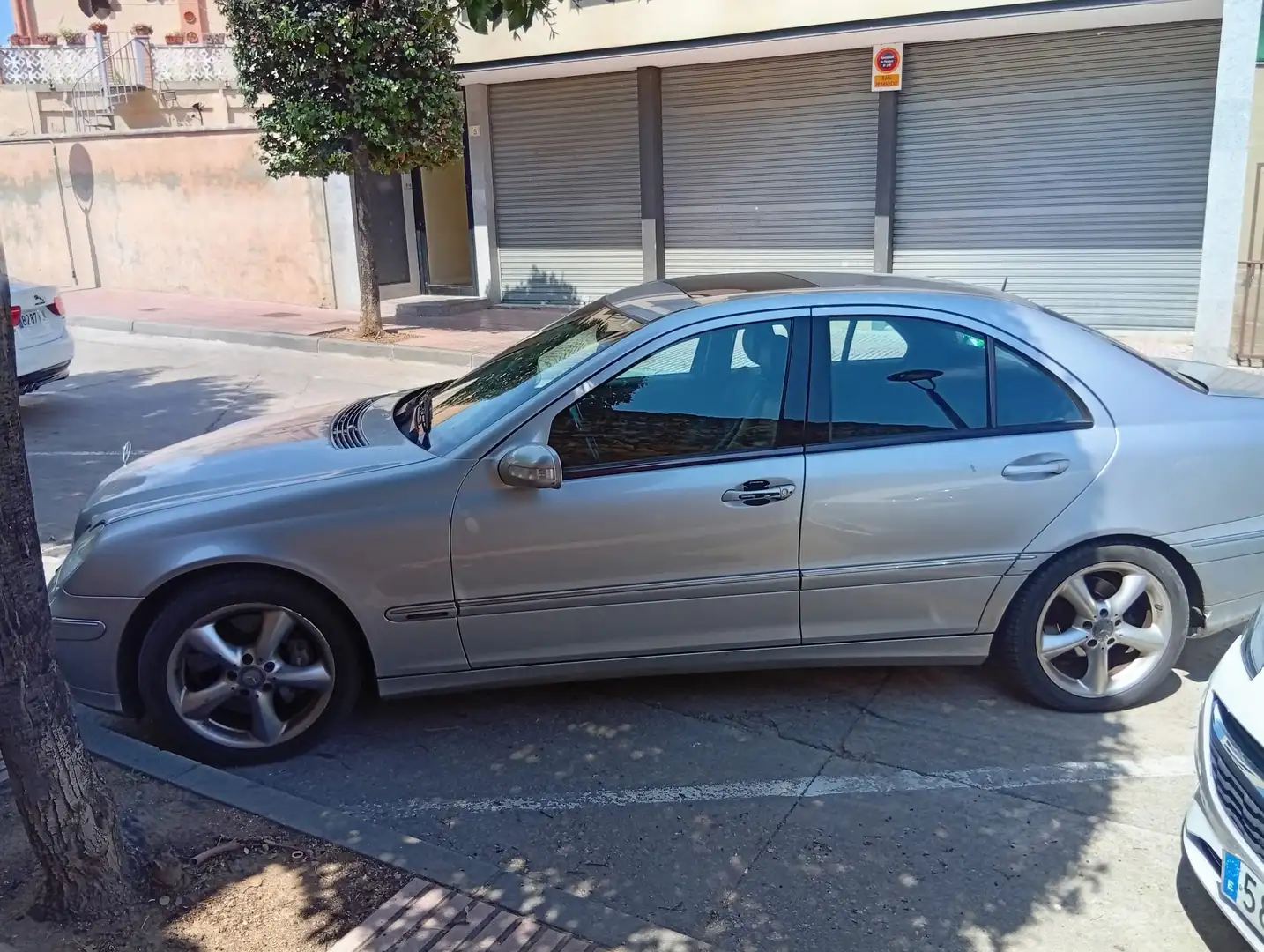Mercedes-Benz C 270 CDI Avantgarde Argent - 1