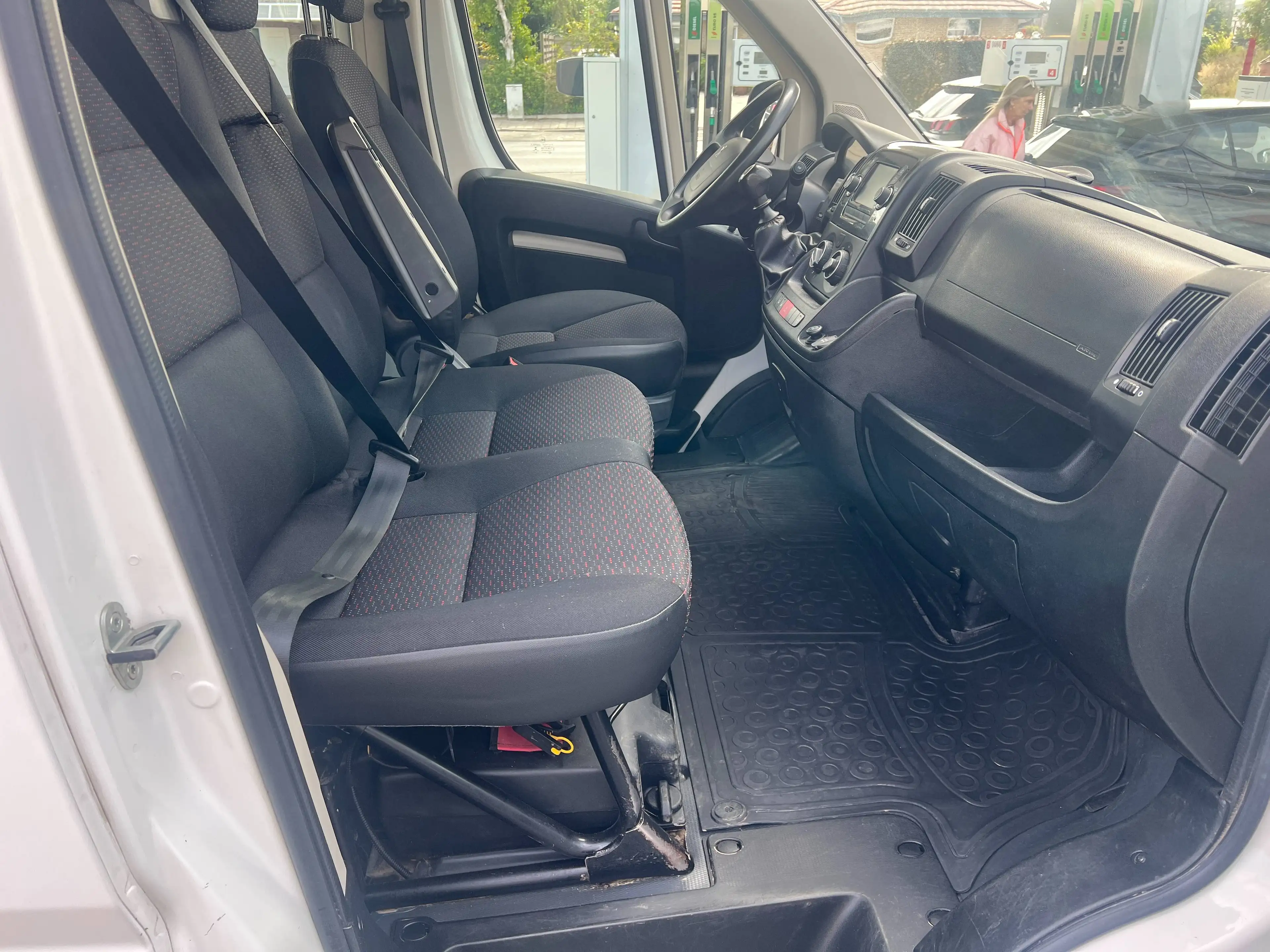 Peugeot Boxer 2.2 hdi / DUBBEL CABINE 6 pl /€ 15700+btw/tva// euro 6di — photo 11