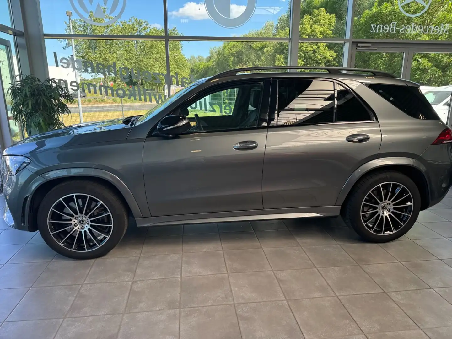 Mercedes-Benz GLE 450 4 Matic/Panodach/AMG-LINE/Burmester/AHK Gri - 2