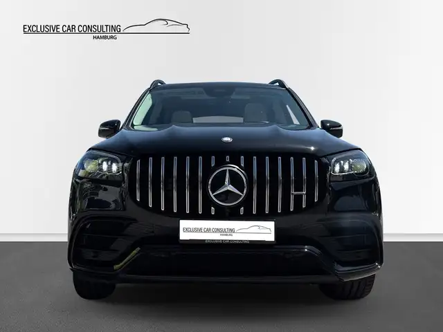 Mercedes-Benz GLS Class view 2