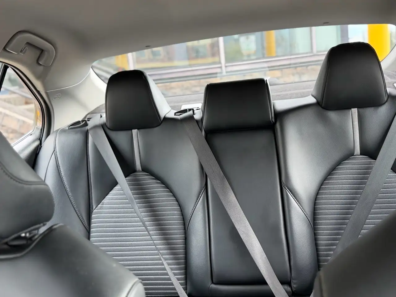 Toyota Camry снимка Toyota Camry
