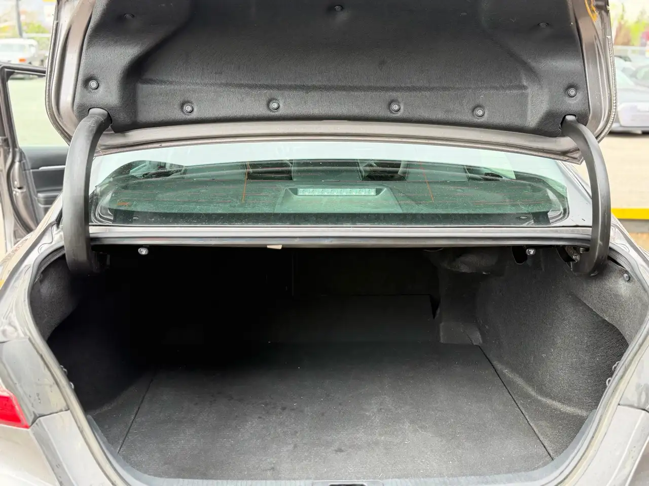 Toyota Camry снимка Toyota Camry