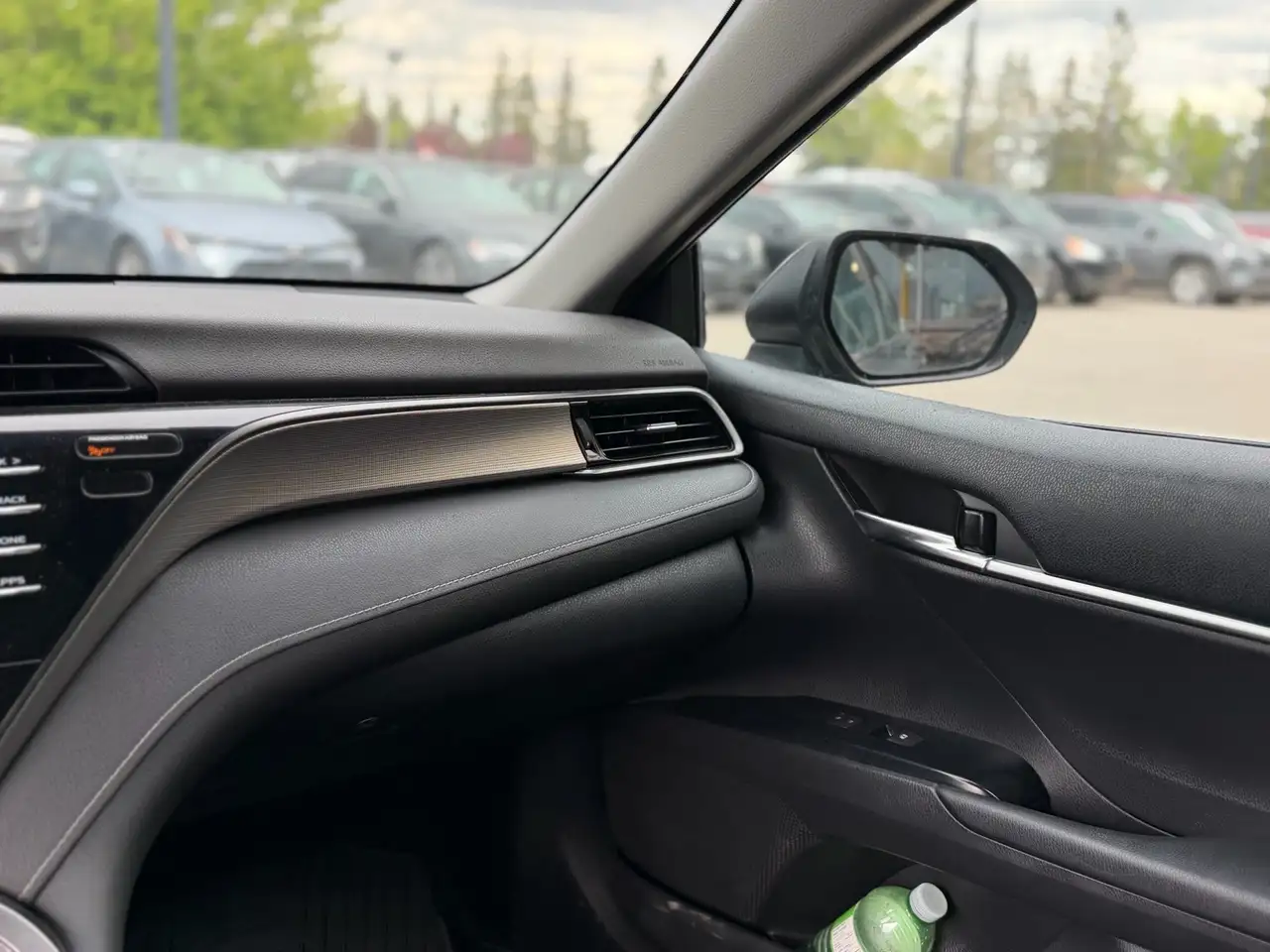 Toyota Camry снимка Toyota Camry