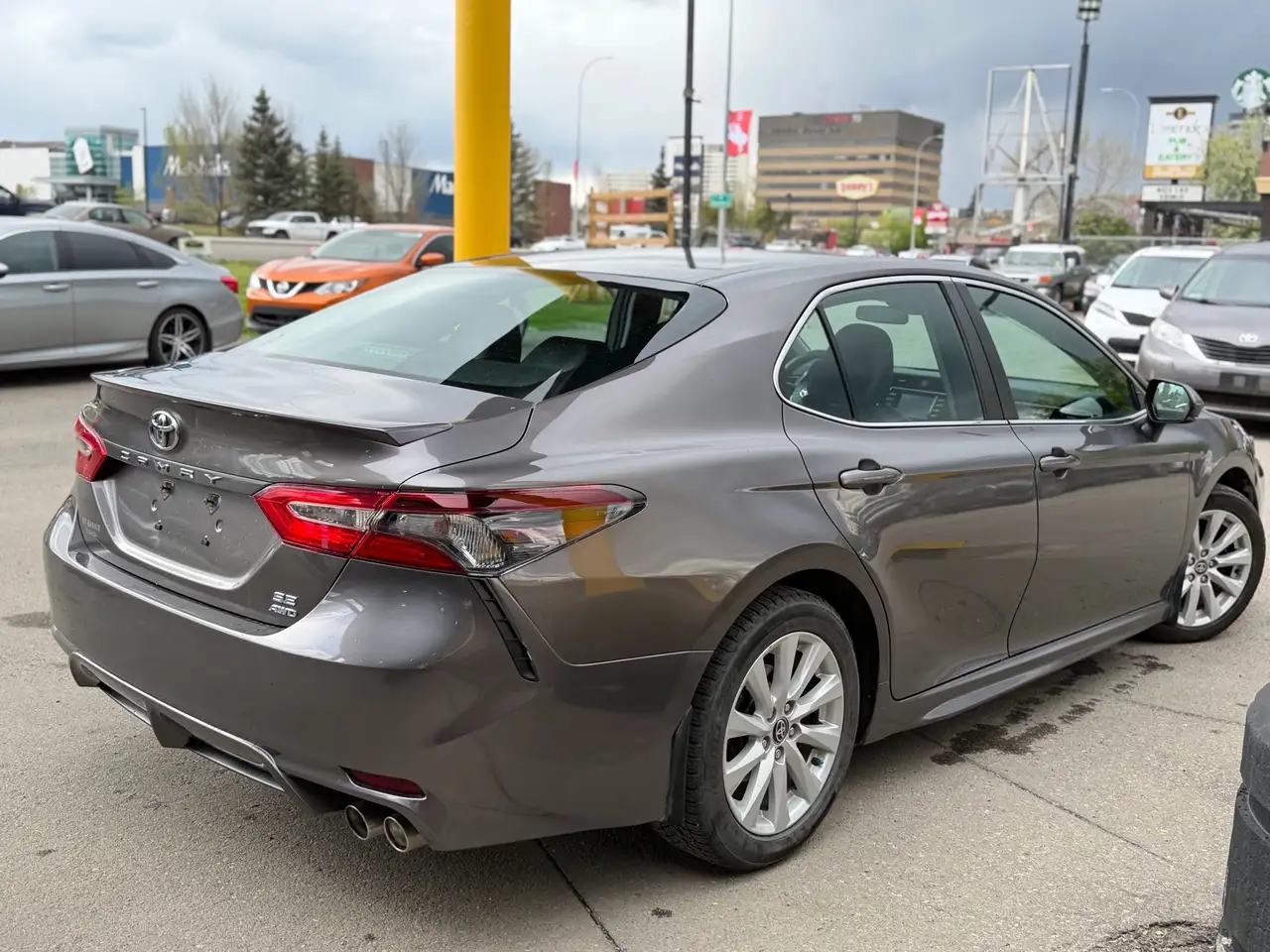 Toyota Camry снимка Toyota Camry