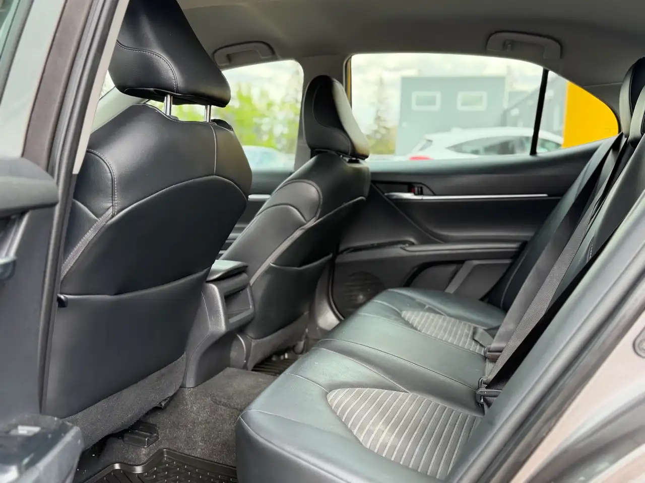 Toyota Camry снимка Toyota Camry