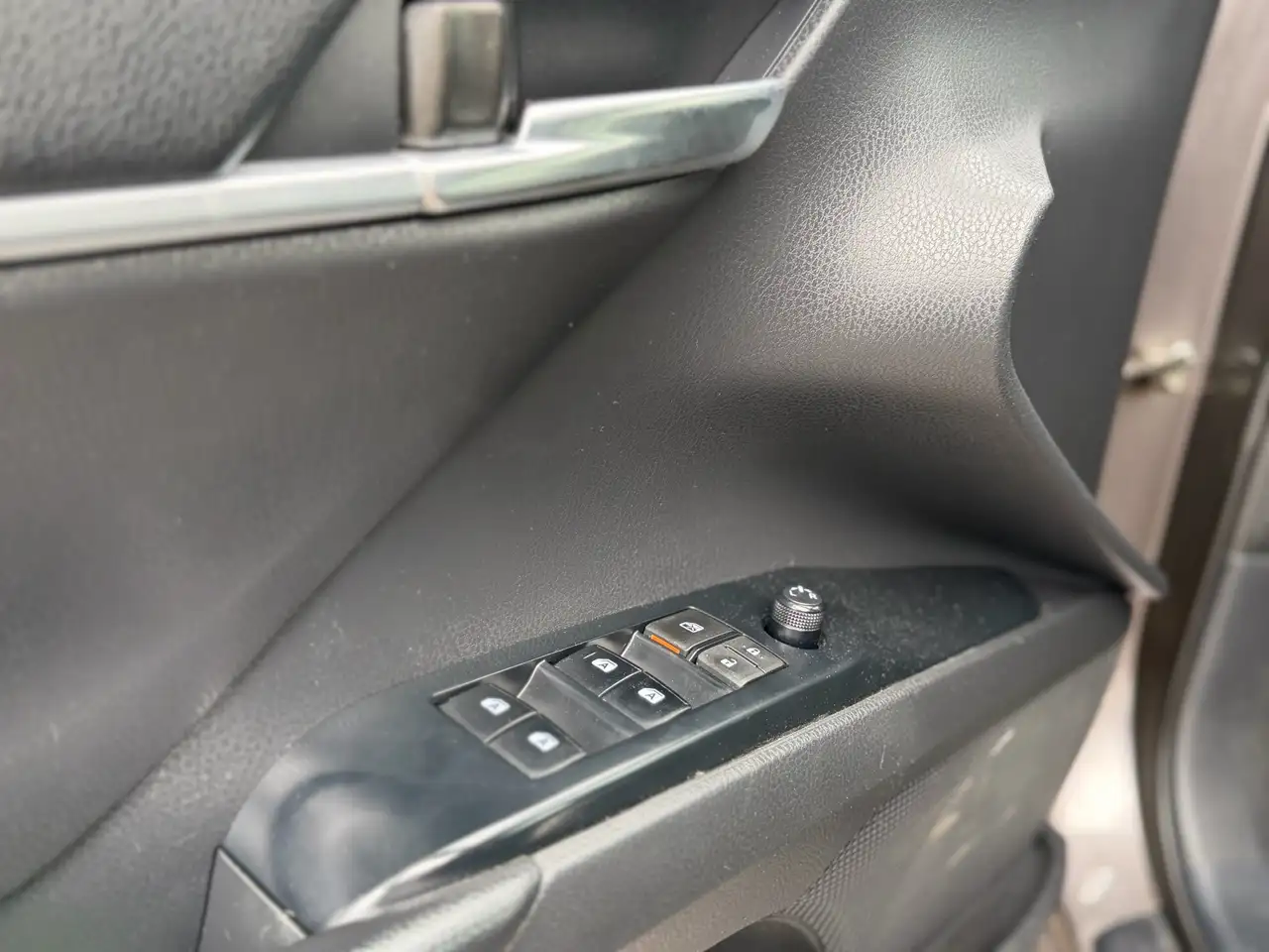 Toyota Camry снимка Toyota Camry