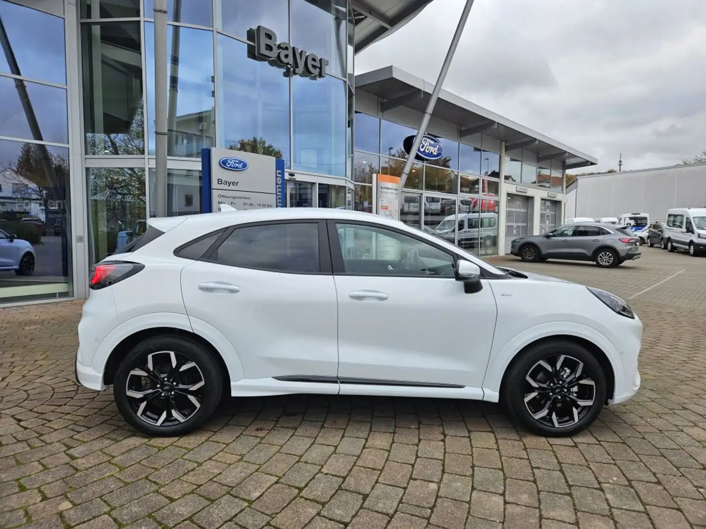 Ford Puma 1.0 EcoBoost Hybrid ST-LINE X Weiß - 2