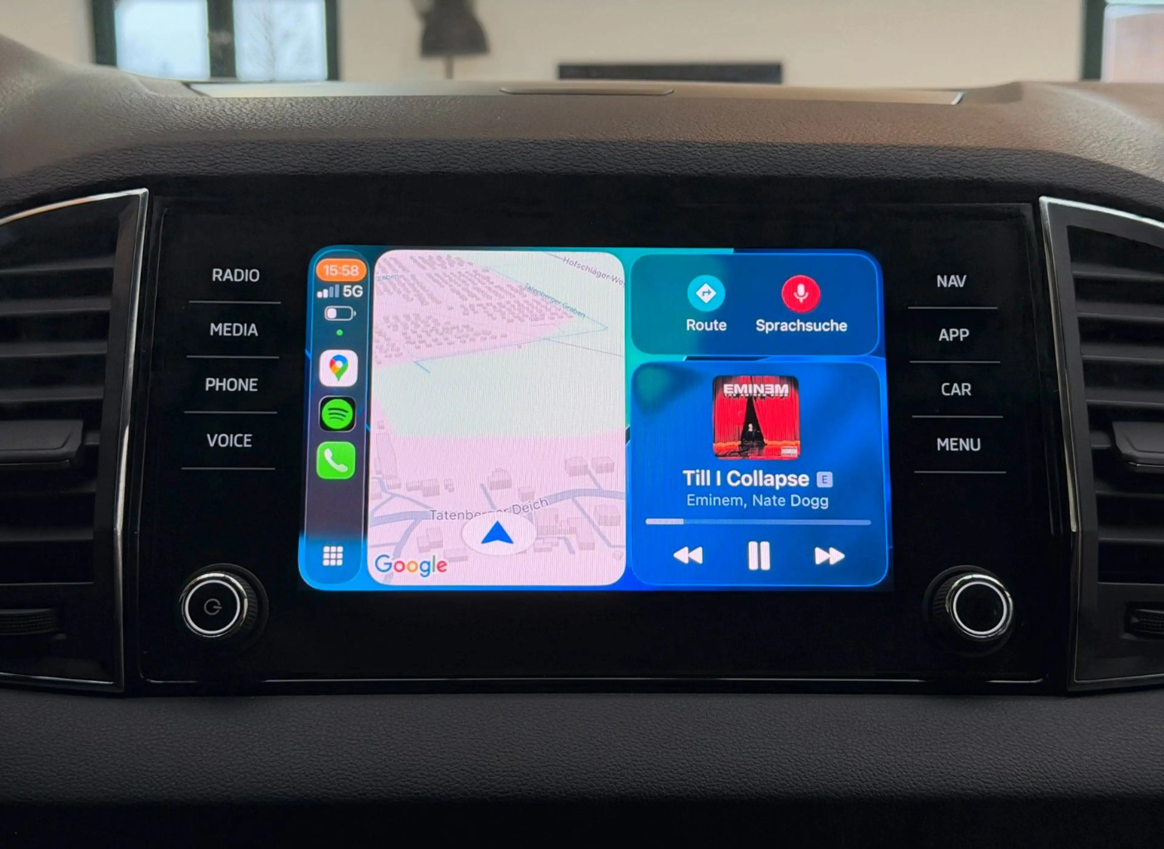 Skoda Karoq 2.0 TDI SCR DSG Style CARPLAY/116PS/1.HAND — photo 14