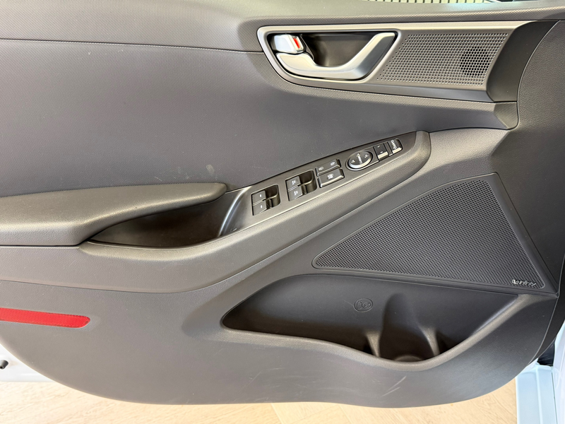 Hyundai IONIQ 1.6 GDi Premium - Plus Sky AIRCO NAVIGATIE CAMERA — photo 14