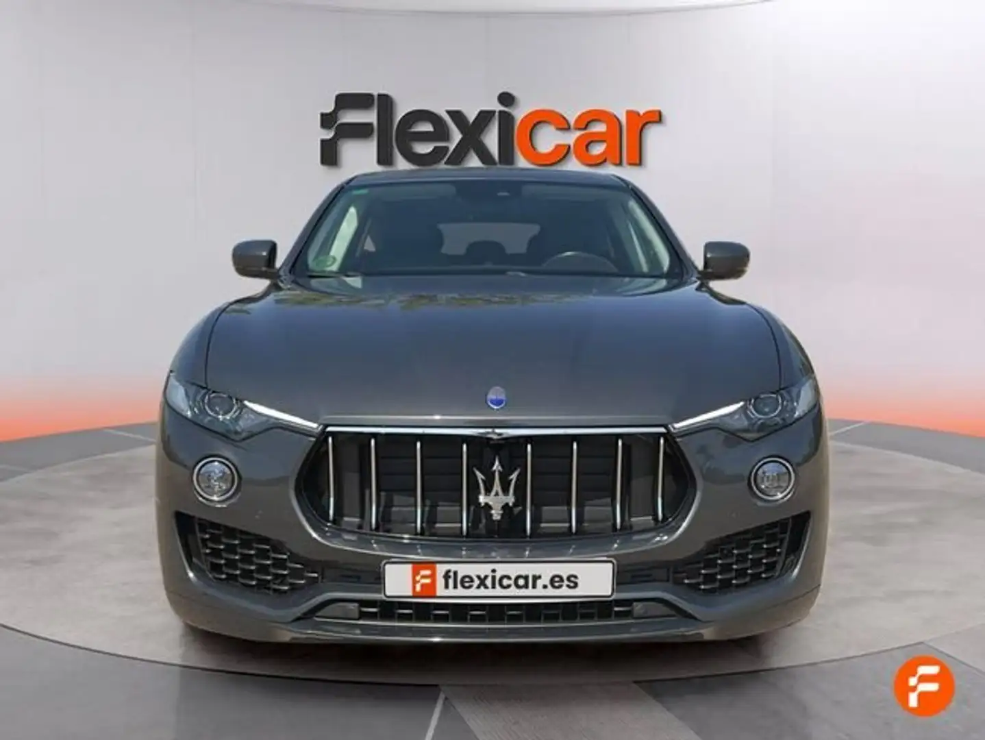 Maserati Levante V6 275 HP D AWD GranLusso Gris - 2