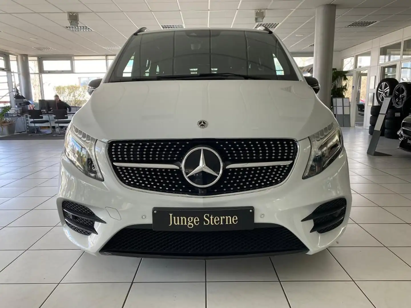 Mercedes-Benz V 250 d AVA ED Kompakt AMG NIGHT ABSTAND 7Sitzer Wit - 2