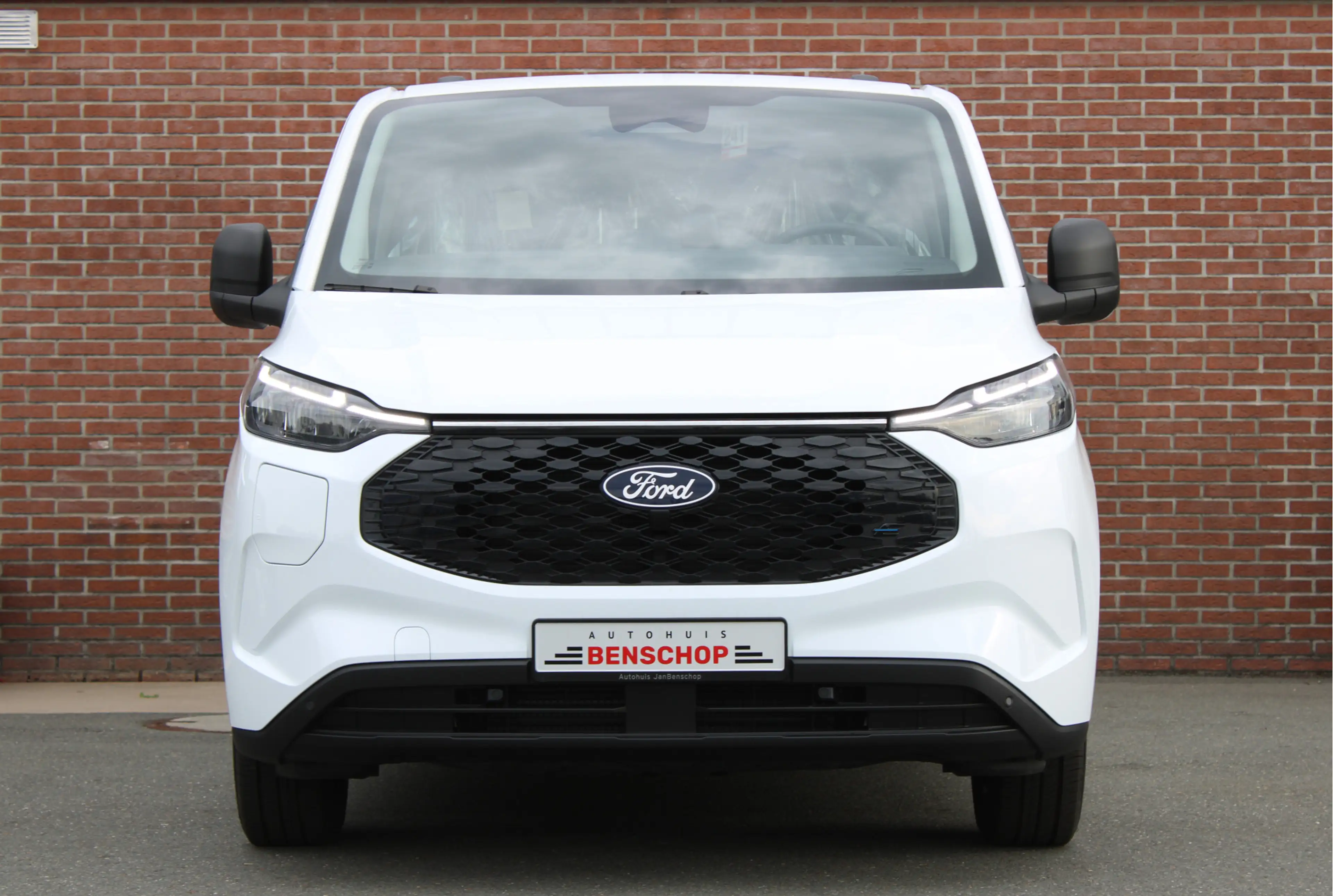 Ford E-Transit Cust. 320 L2H1 Trend 71 kWh DC |TREKHAAK|LED|CAMER — photo 30