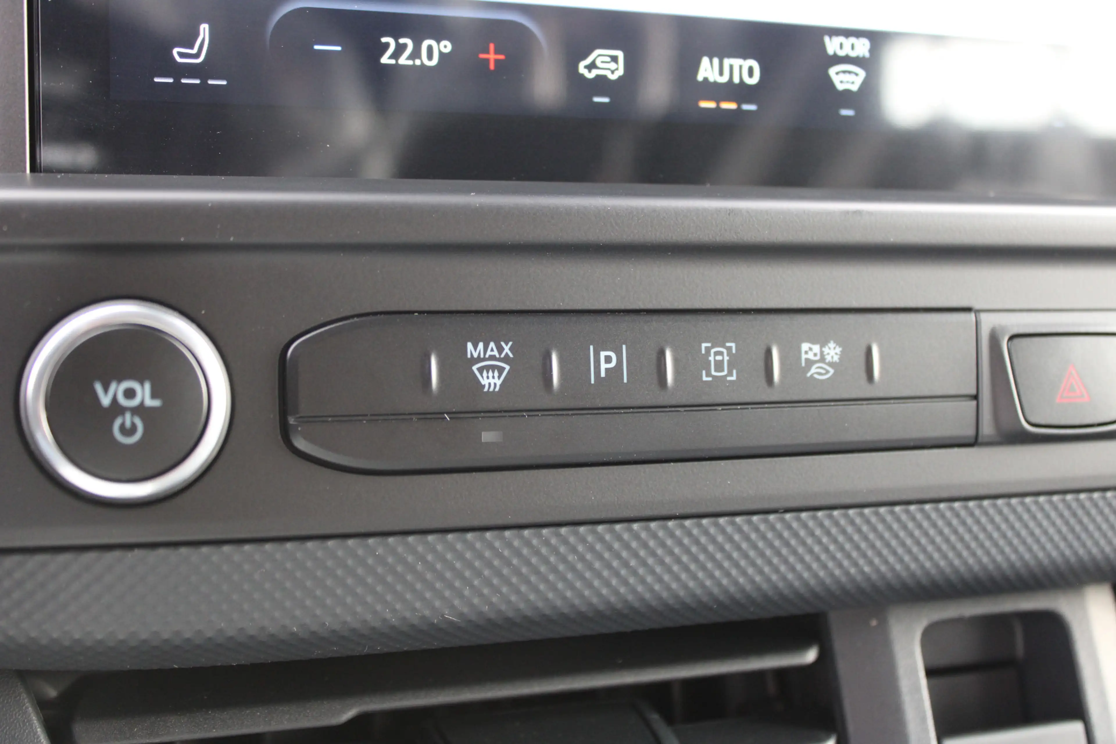 Ford E-Transit Cust. 320 L2H1 Trend 71 kWh DC |TREKHAAK|LED|CAMER — photo 26