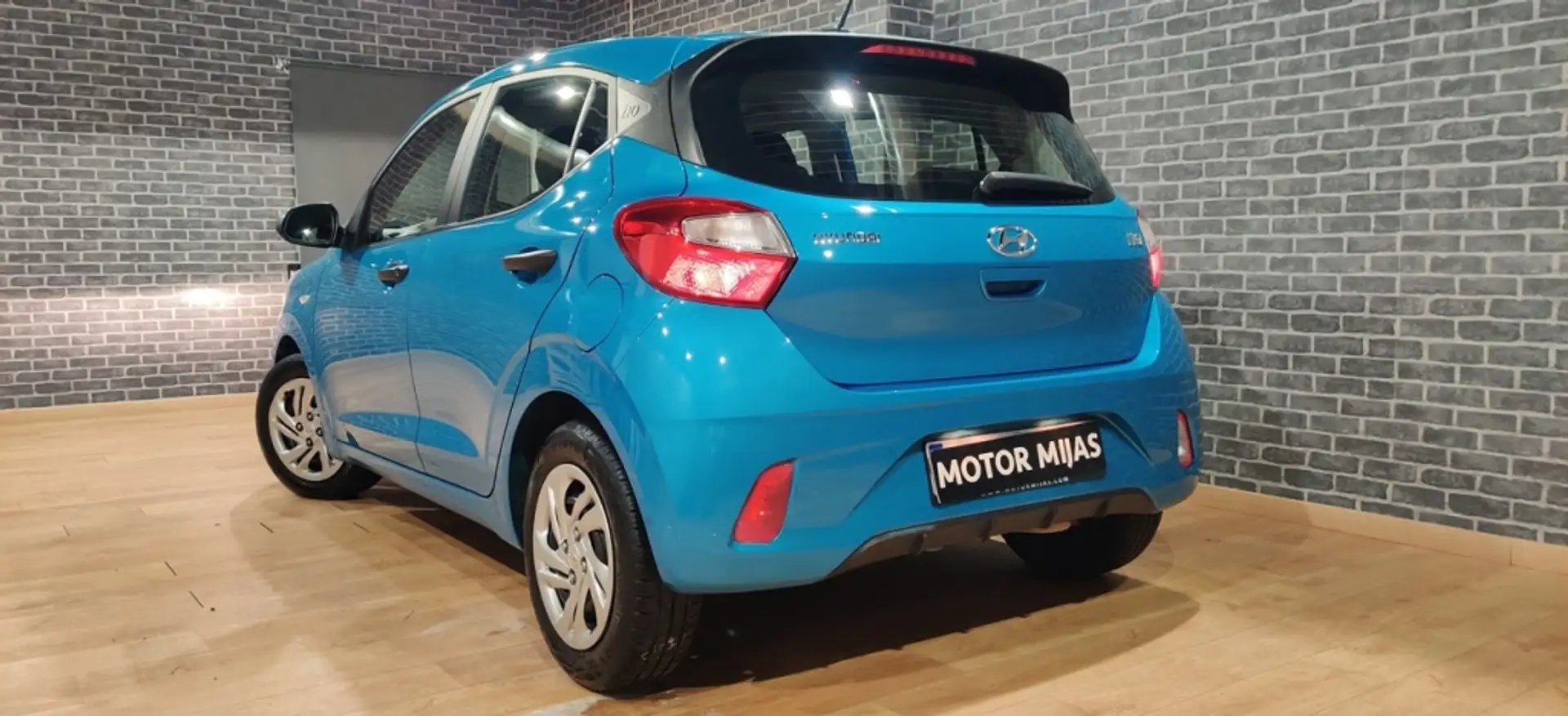 Hyundai i10 1.0 MPI Essence Azul - 2