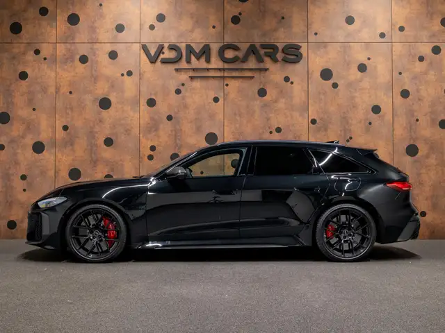 Audi RS5 view 2