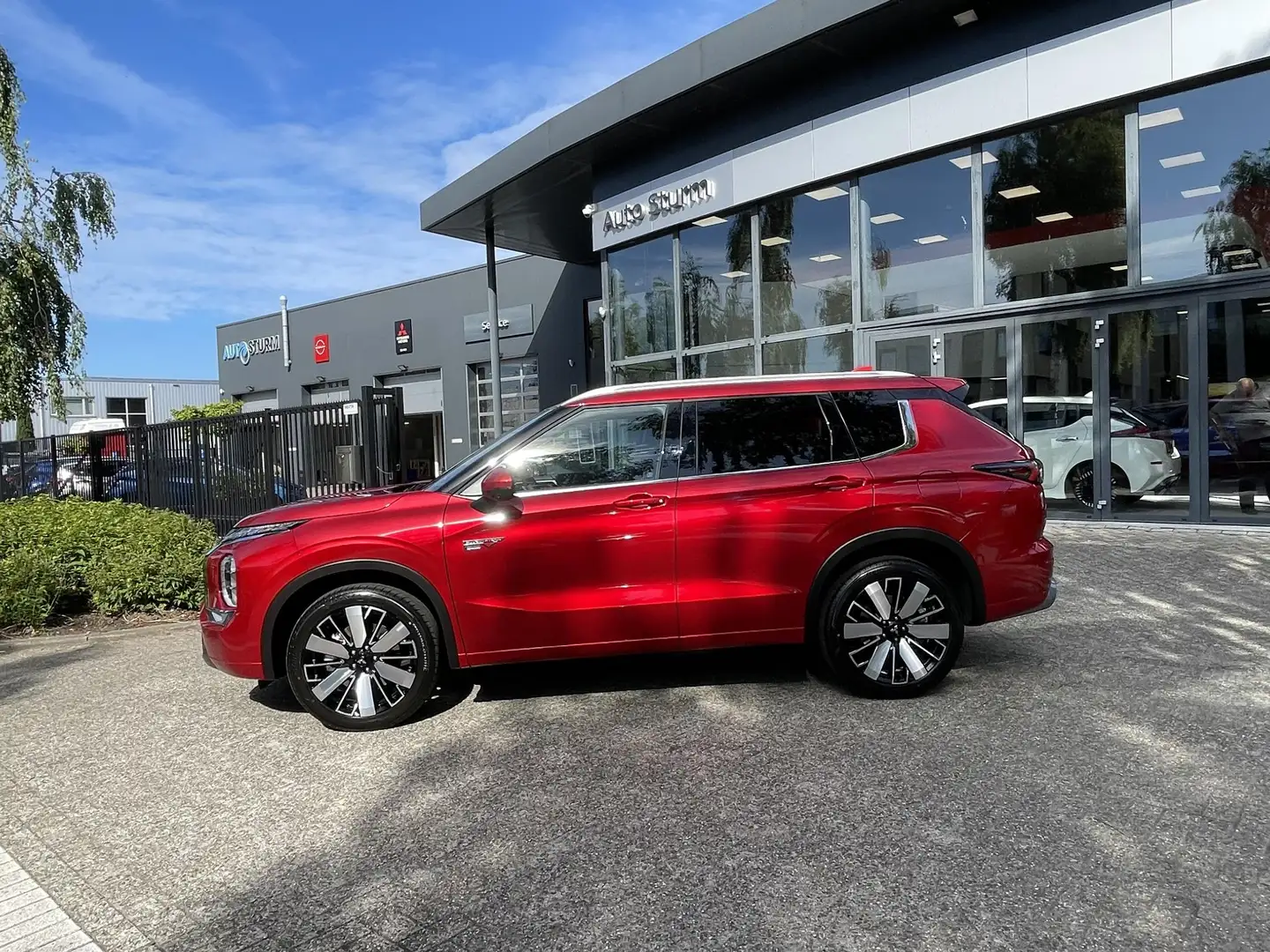 Mitsubishi Outlander 2.4 PHEV Instyle - 2