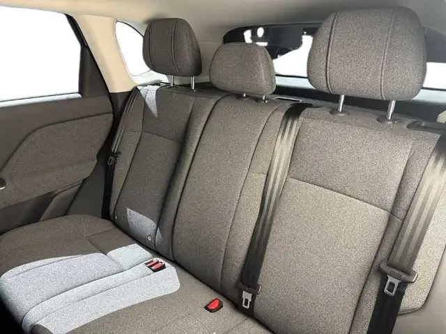Leapmotor B10 view 9