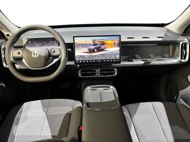 Leapmotor B10 view 13