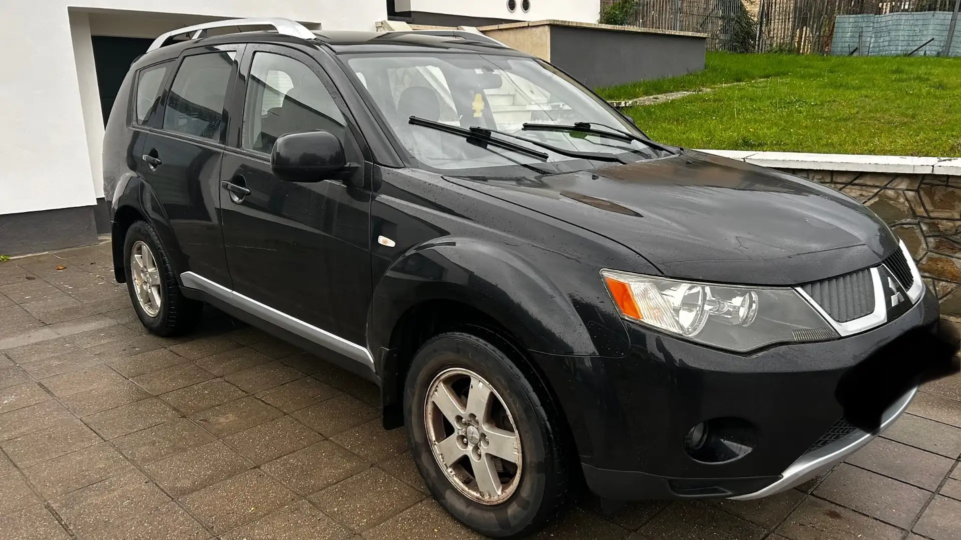 Mitsubishi Outlander 2.0 DI-D Intense + - 2