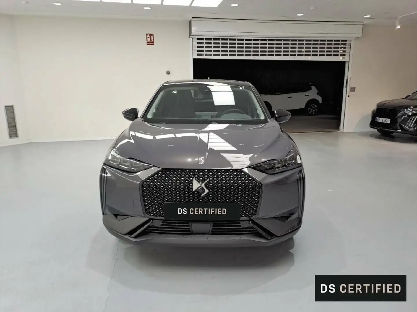 DS Automobiles DS 3 Hybrid 100kw Auto.Ant.de Saint Exupéry Antoine De Червоний - 2