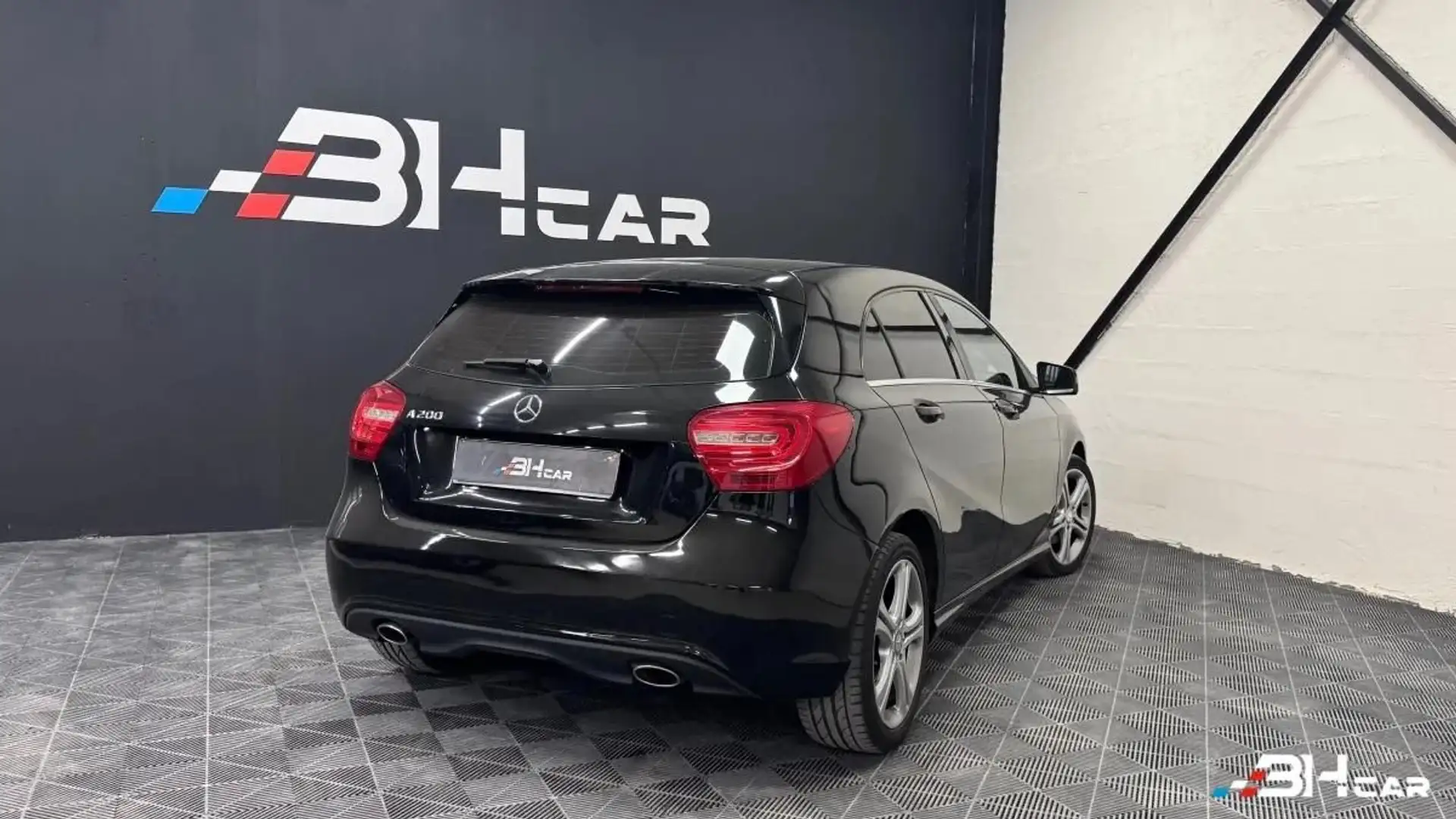 Mercedes-Benz A 200 1.6 200 155 BLUEEFFICIENCY SENSATION Gris - 2